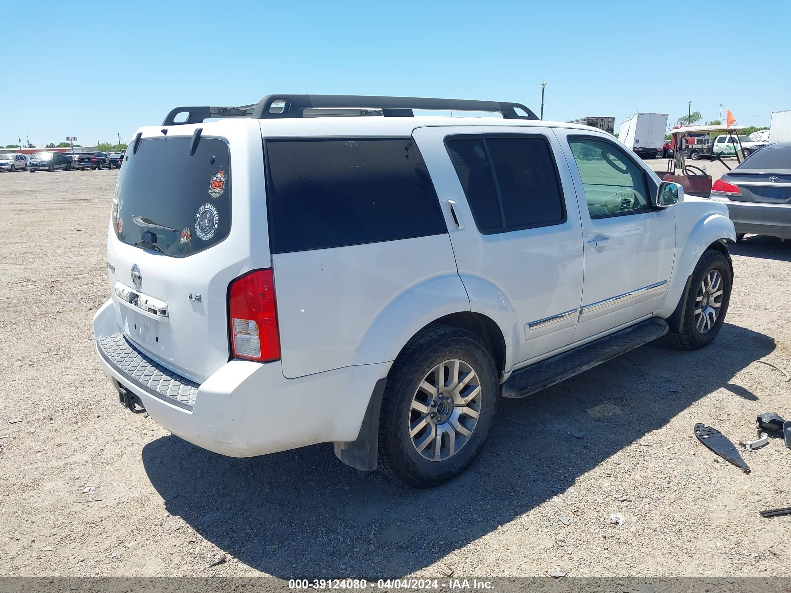 Photo 3 VIN: 5N1AR1NB1BC612473 - NISSAN PATHFINDER 