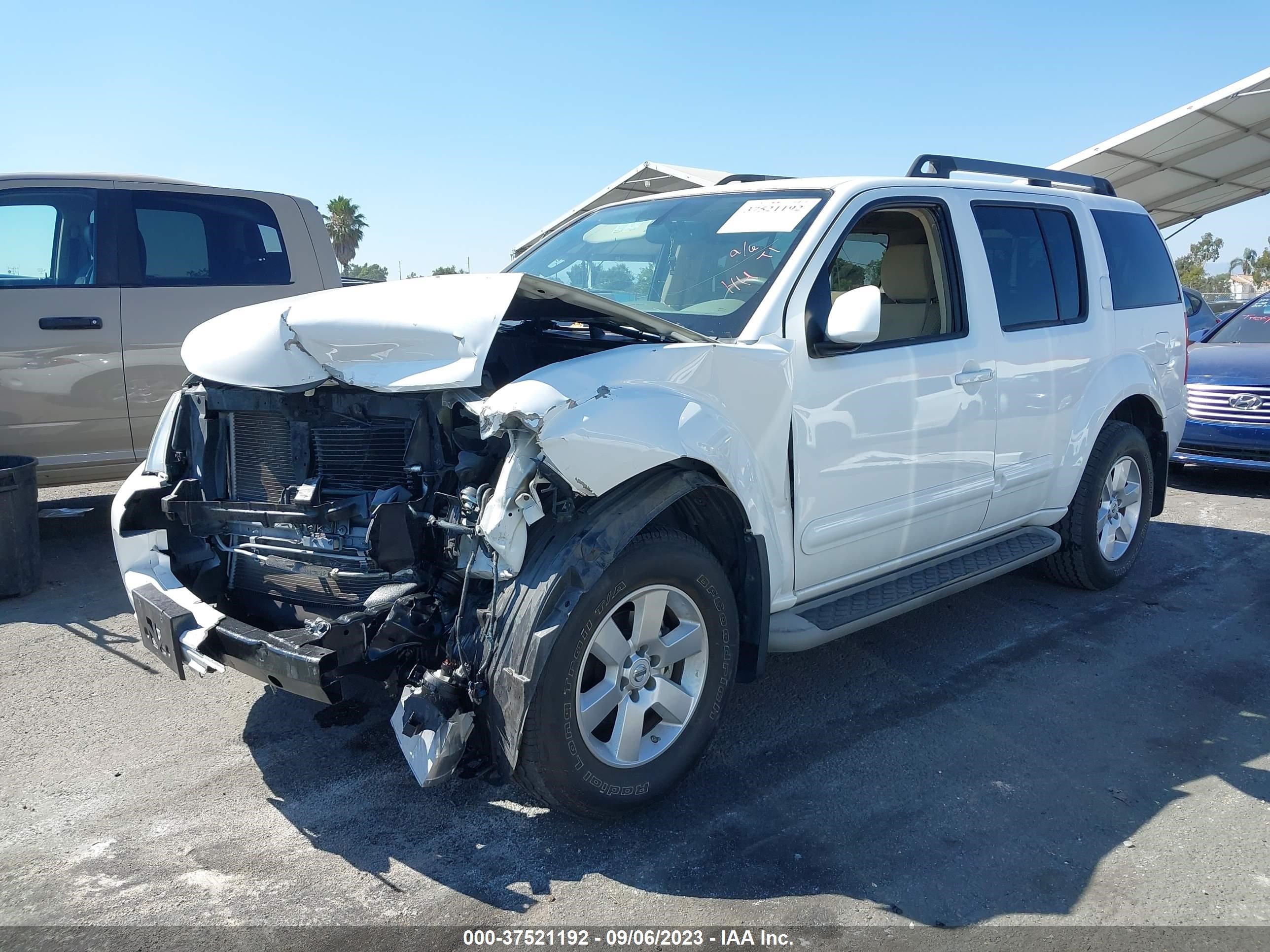 Photo 1 VIN: 5N1AR1NB2BC633039 - NISSAN PATHFINDER 