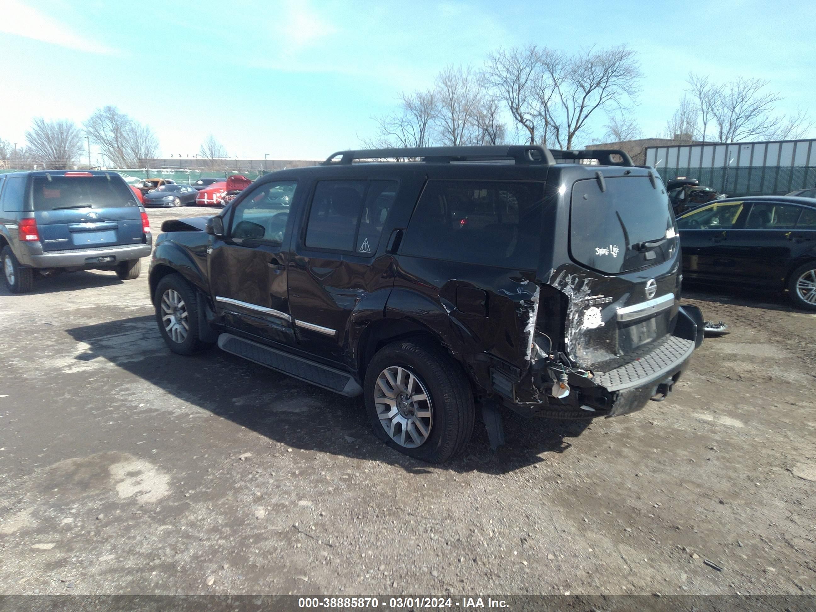 Photo 2 VIN: 5N1AR1NB4AC628536 - NISSAN PATHFINDER 