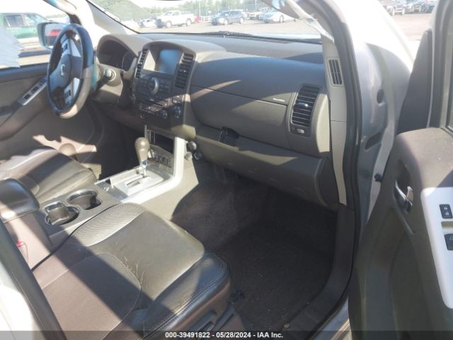 Photo 4 VIN: 5N1AR1NB4BC601015 - NISSAN PATHFINDER 