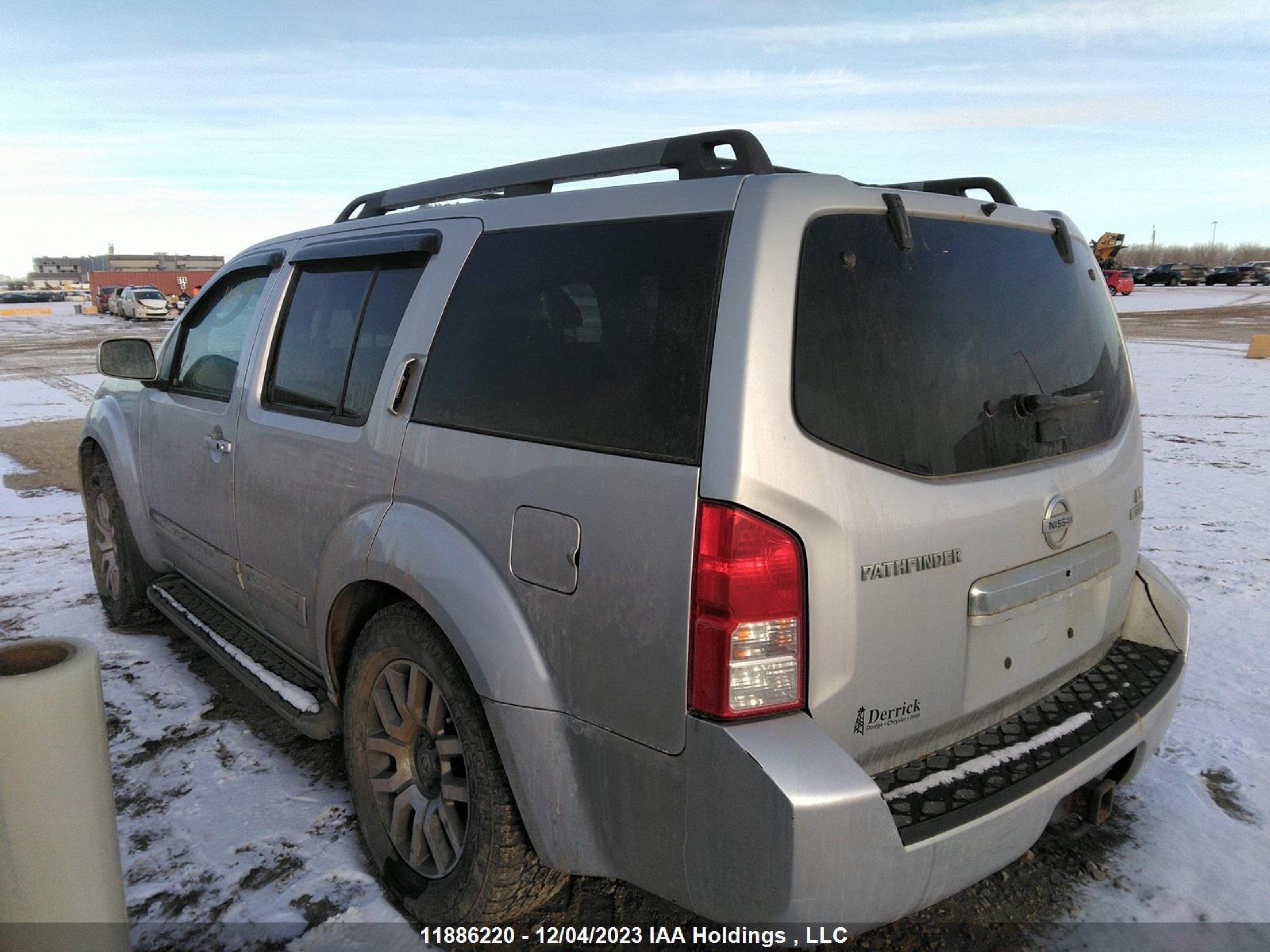 Photo 2 VIN: 5N1AR1NB4CC601100 - NISSAN PATHFINDER 