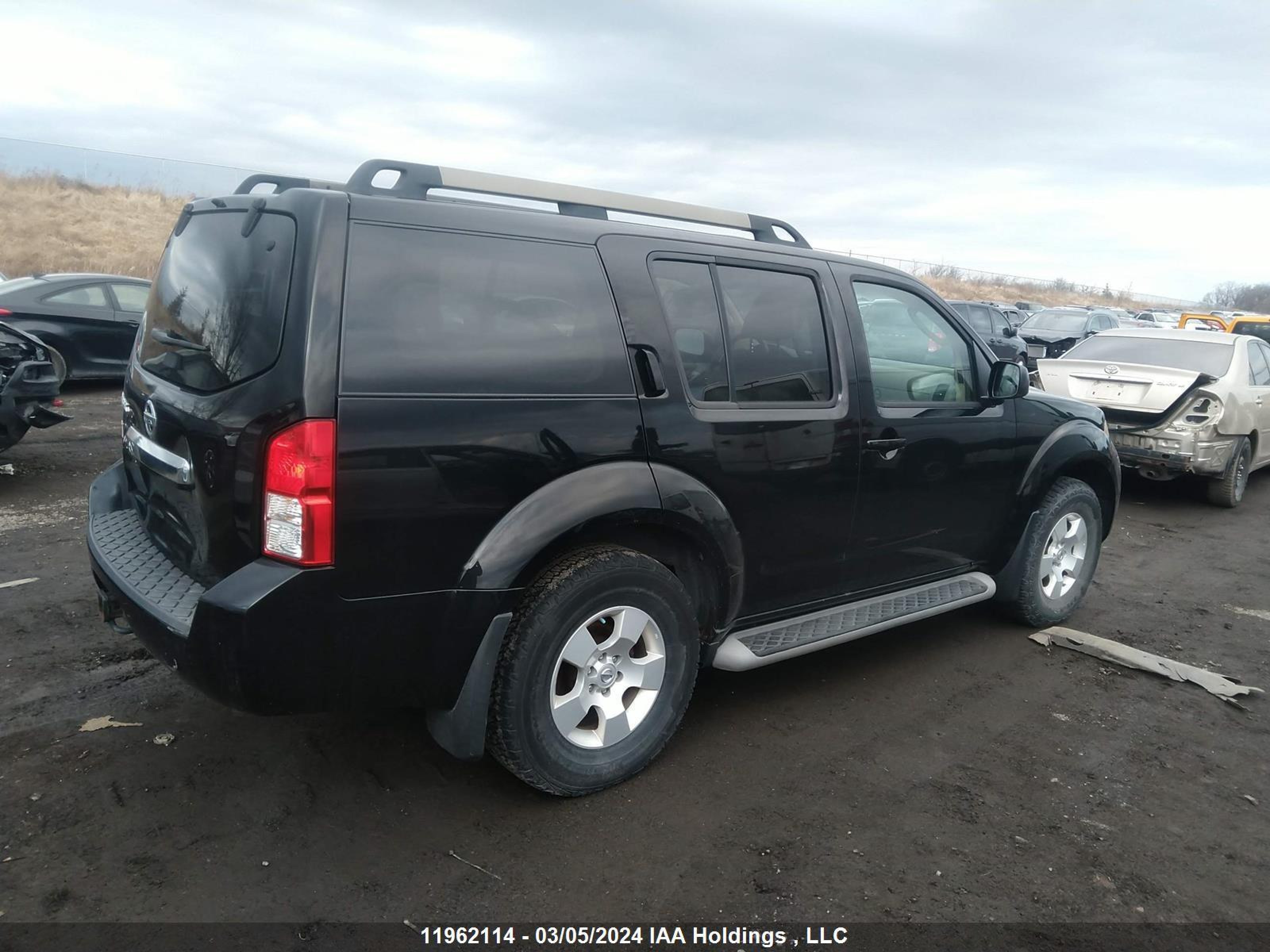 Photo 3 VIN: 5N1AR1NB5BC610161 - NISSAN PATHFINDER 