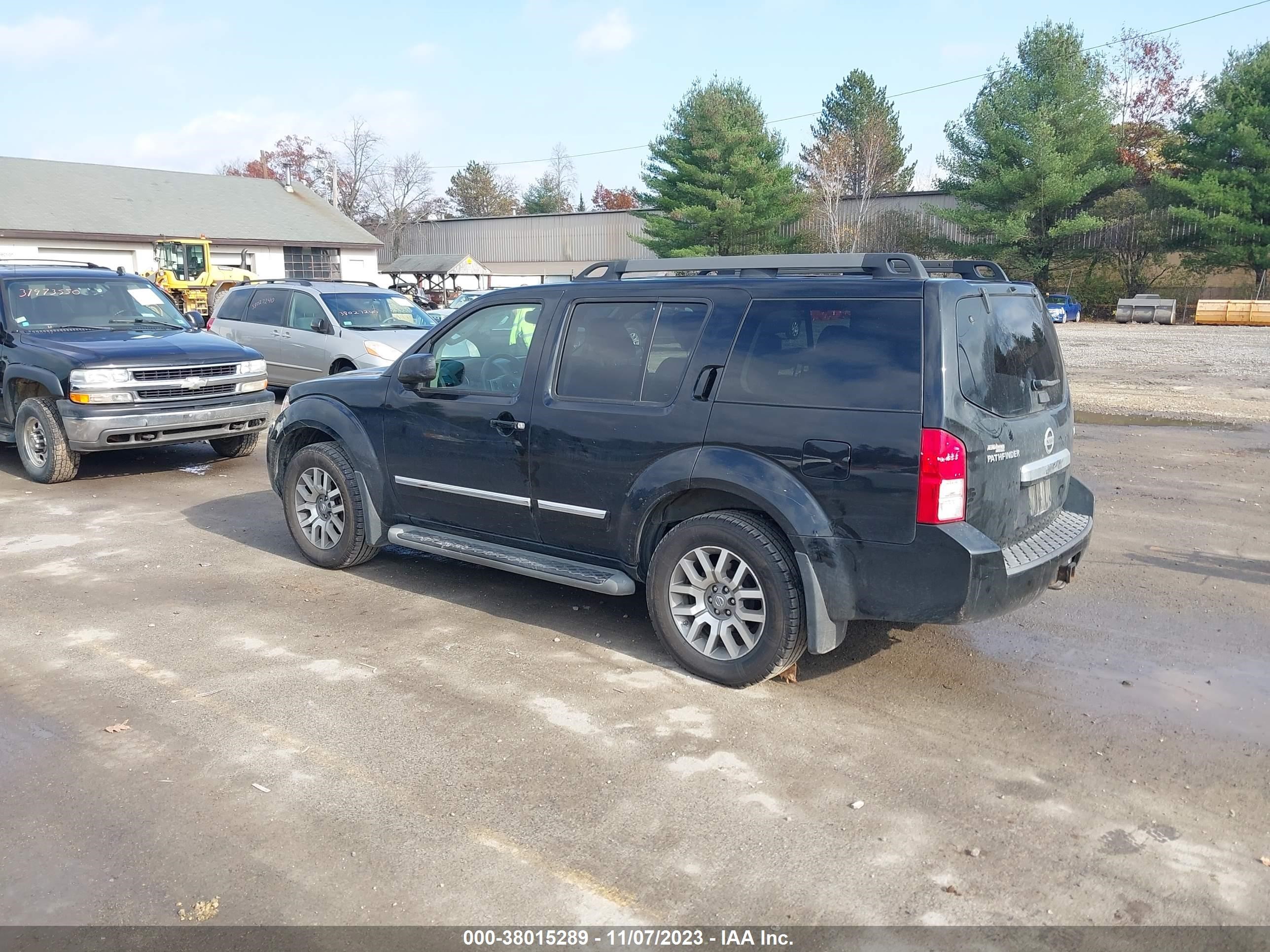 Photo 2 VIN: 5N1AR1NB5CC608296 - NISSAN PATHFINDER 