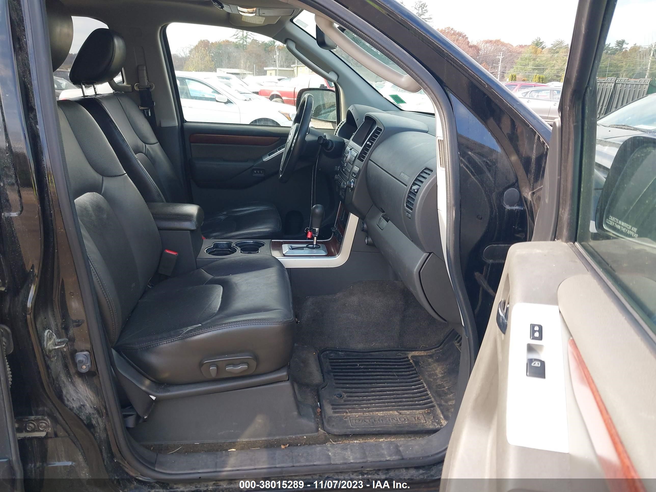 Photo 4 VIN: 5N1AR1NB5CC608296 - NISSAN PATHFINDER 