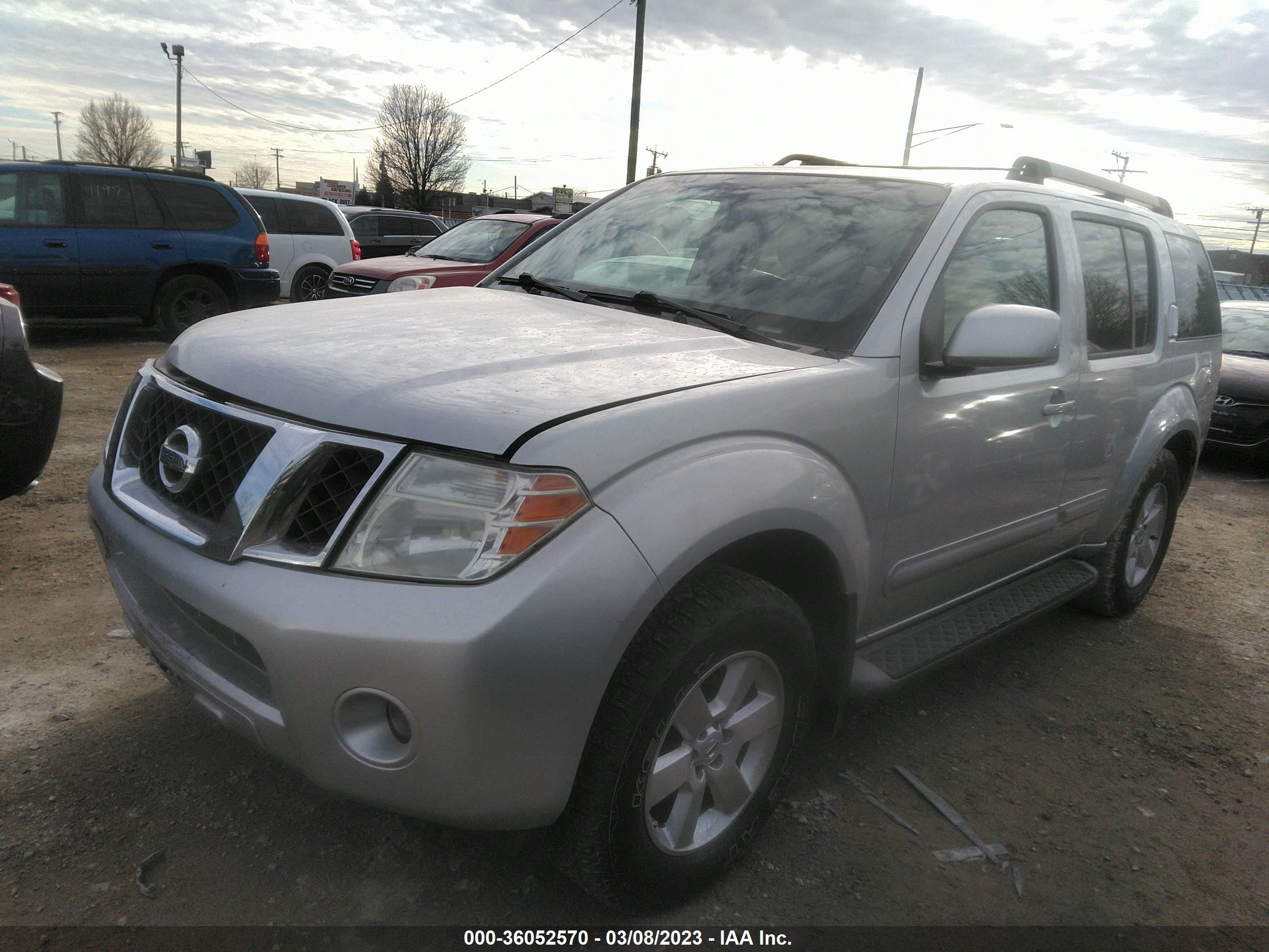 Photo 2 VIN: 5N1AR1NB7BC615202 - NISSAN PATHFINDER 