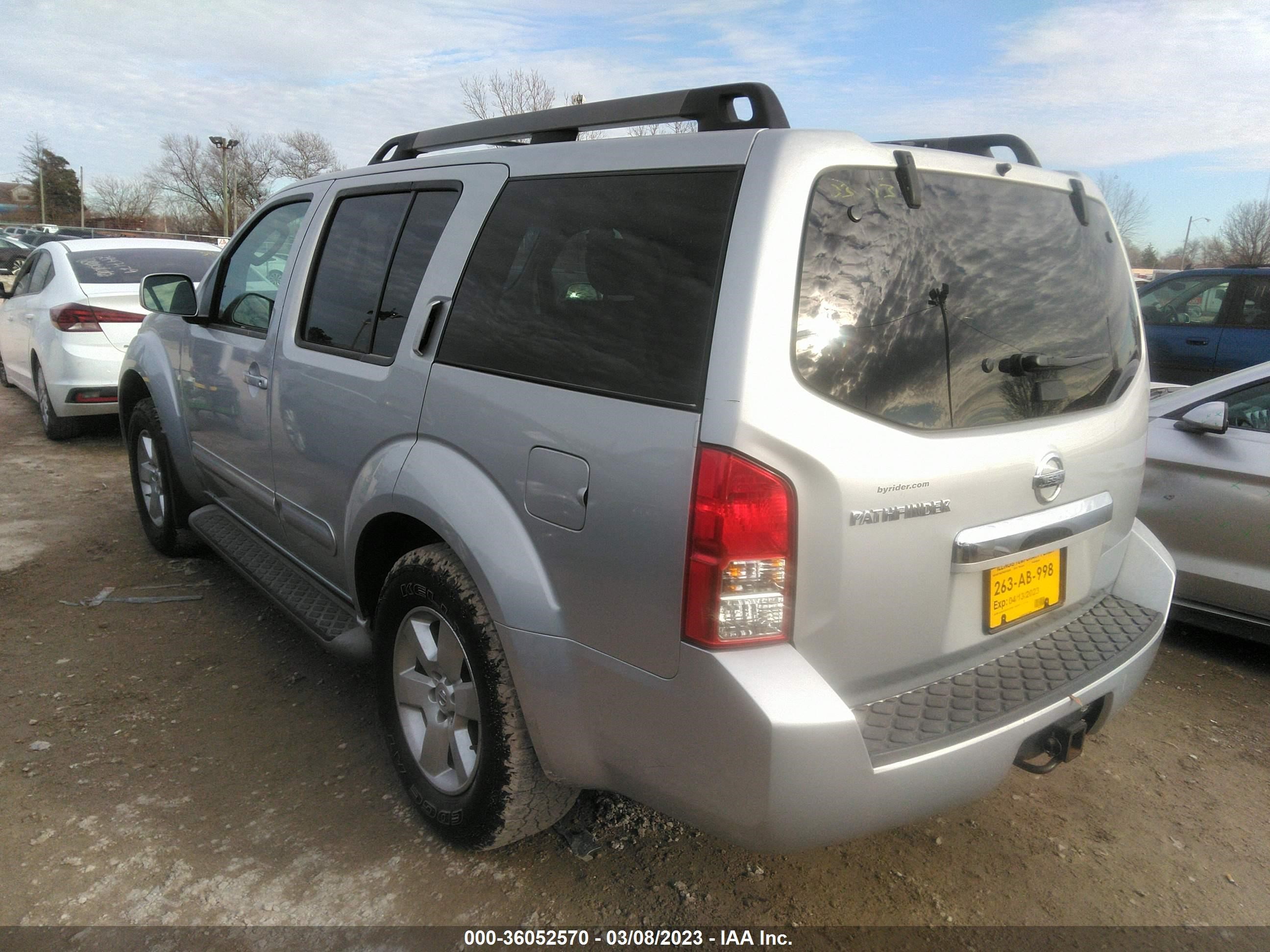 Photo 3 VIN: 5N1AR1NB7BC615202 - NISSAN PATHFINDER 