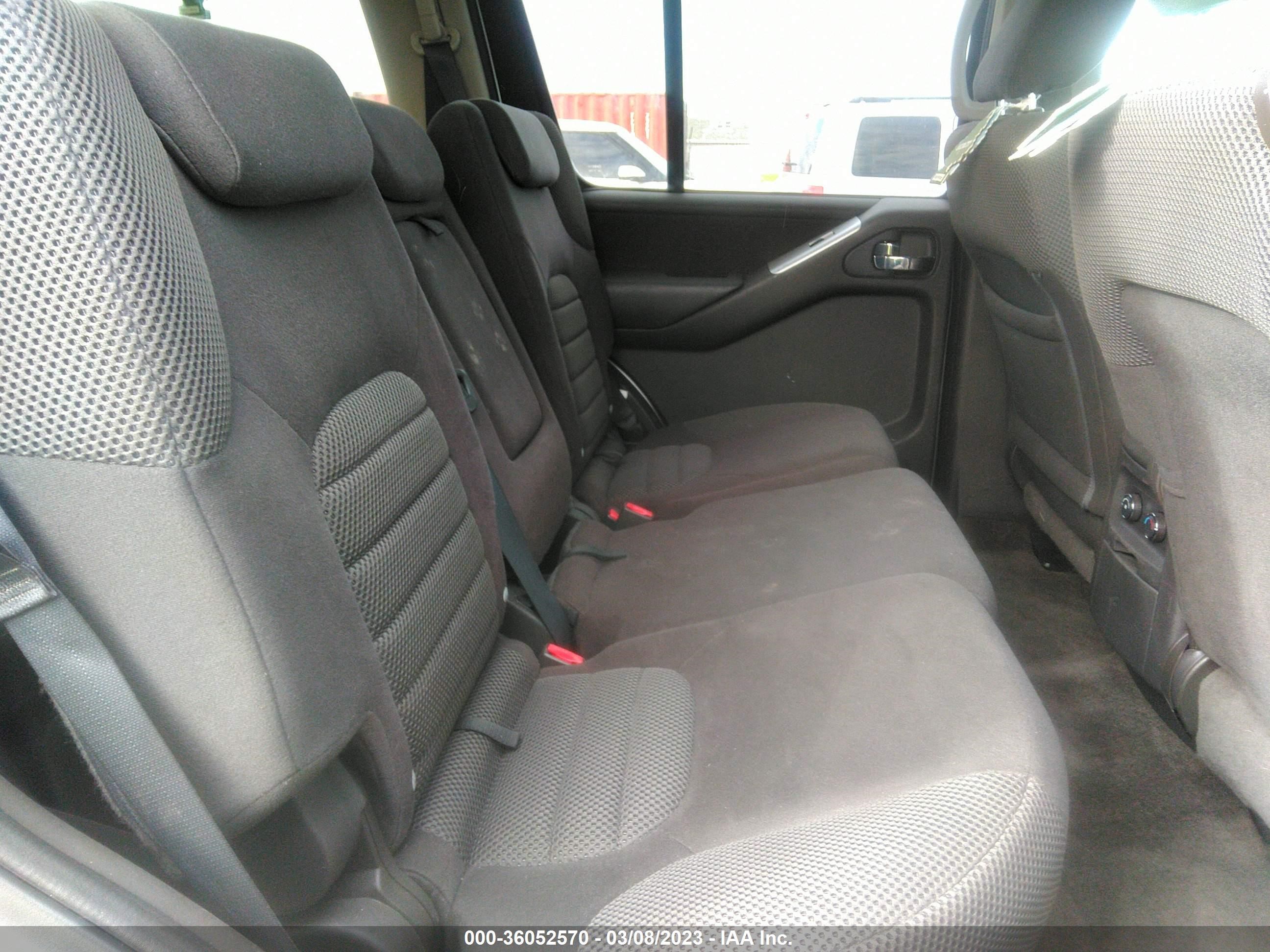 Photo 8 VIN: 5N1AR1NB7BC615202 - NISSAN PATHFINDER 