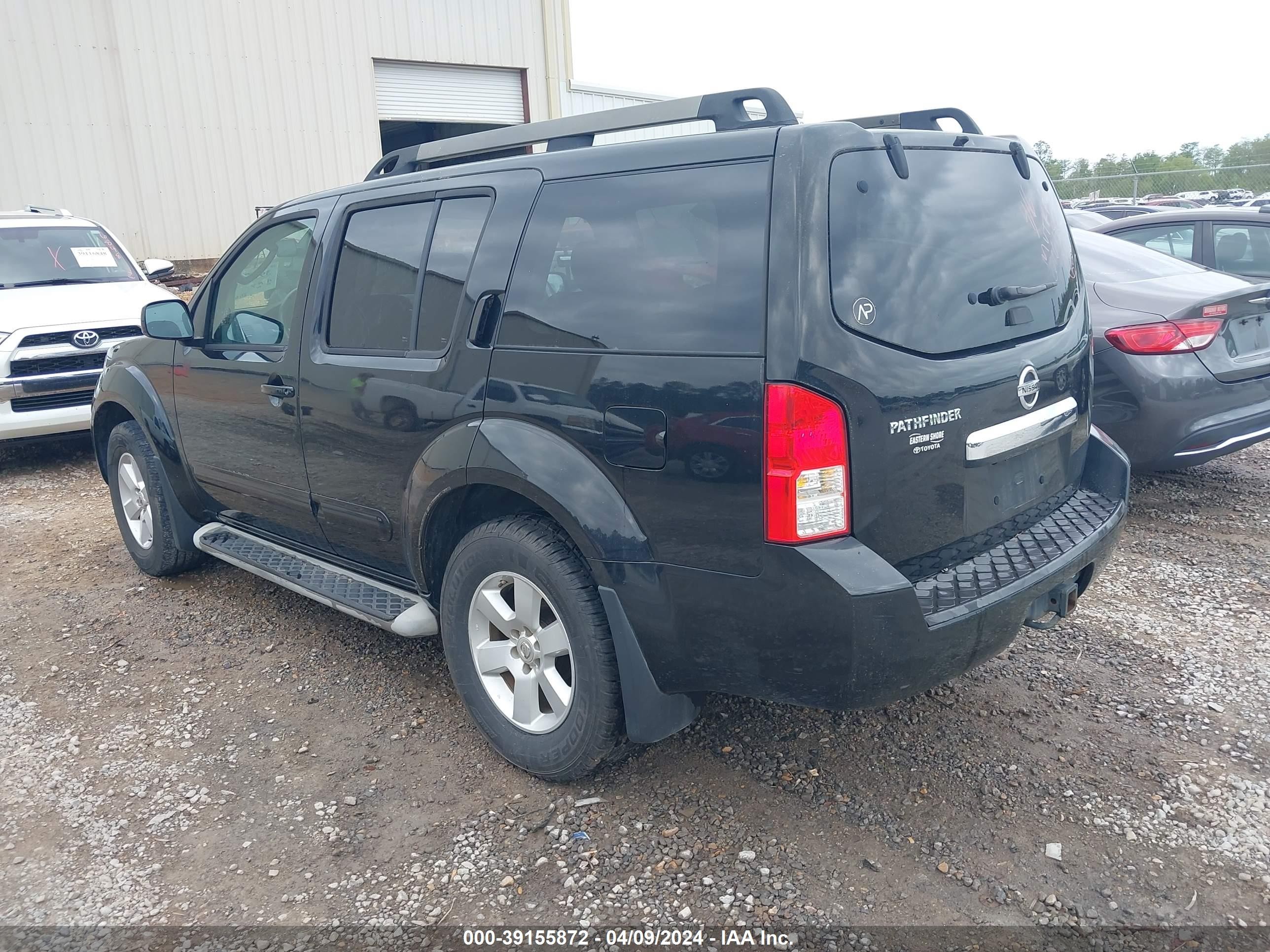 Photo 2 VIN: 5N1AR1NN3BC616180 - NISSAN PATHFINDER 