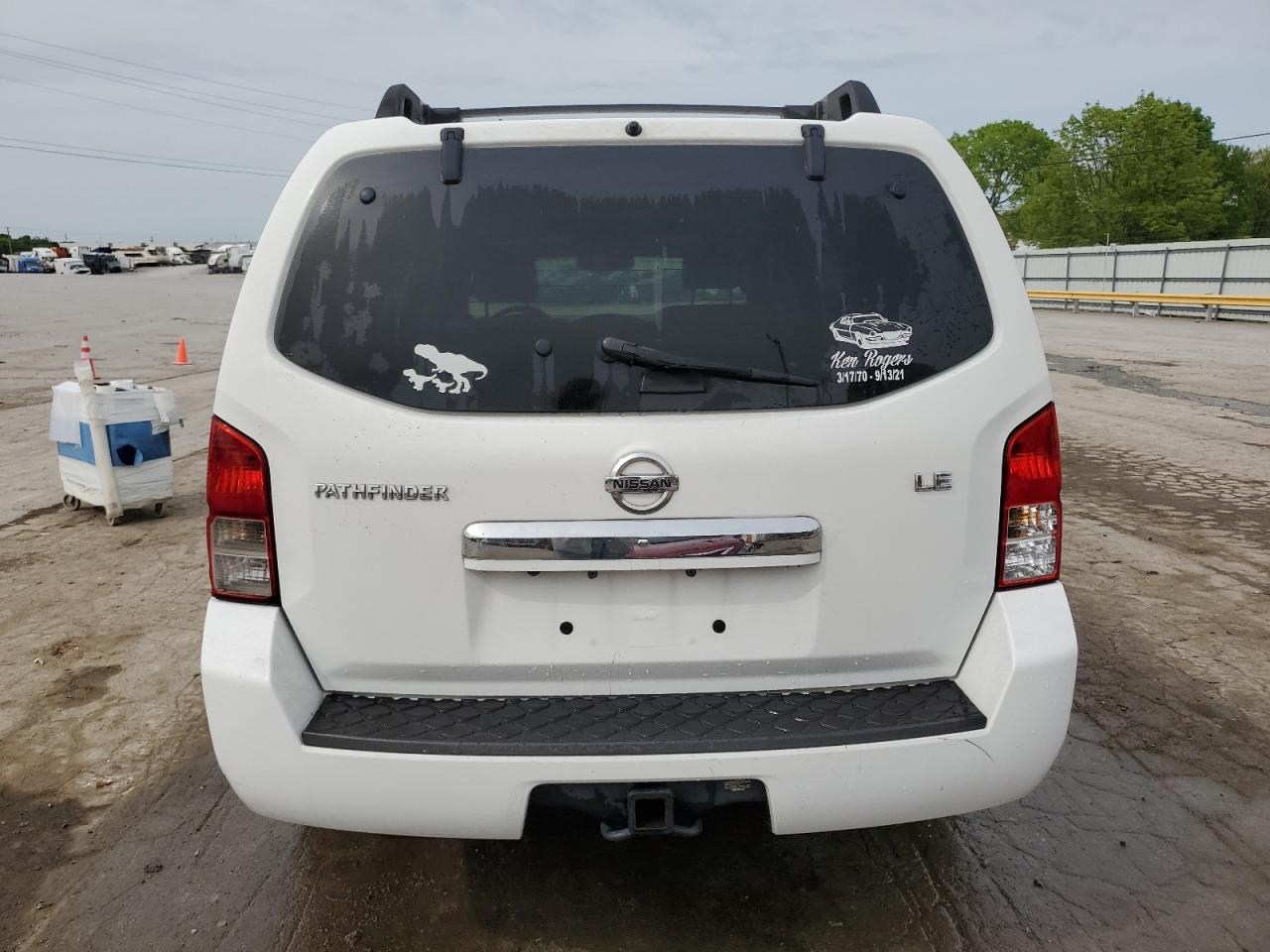 Photo 5 VIN: 5N1AR1NN4BC614003 - NISSAN PATHFINDER 