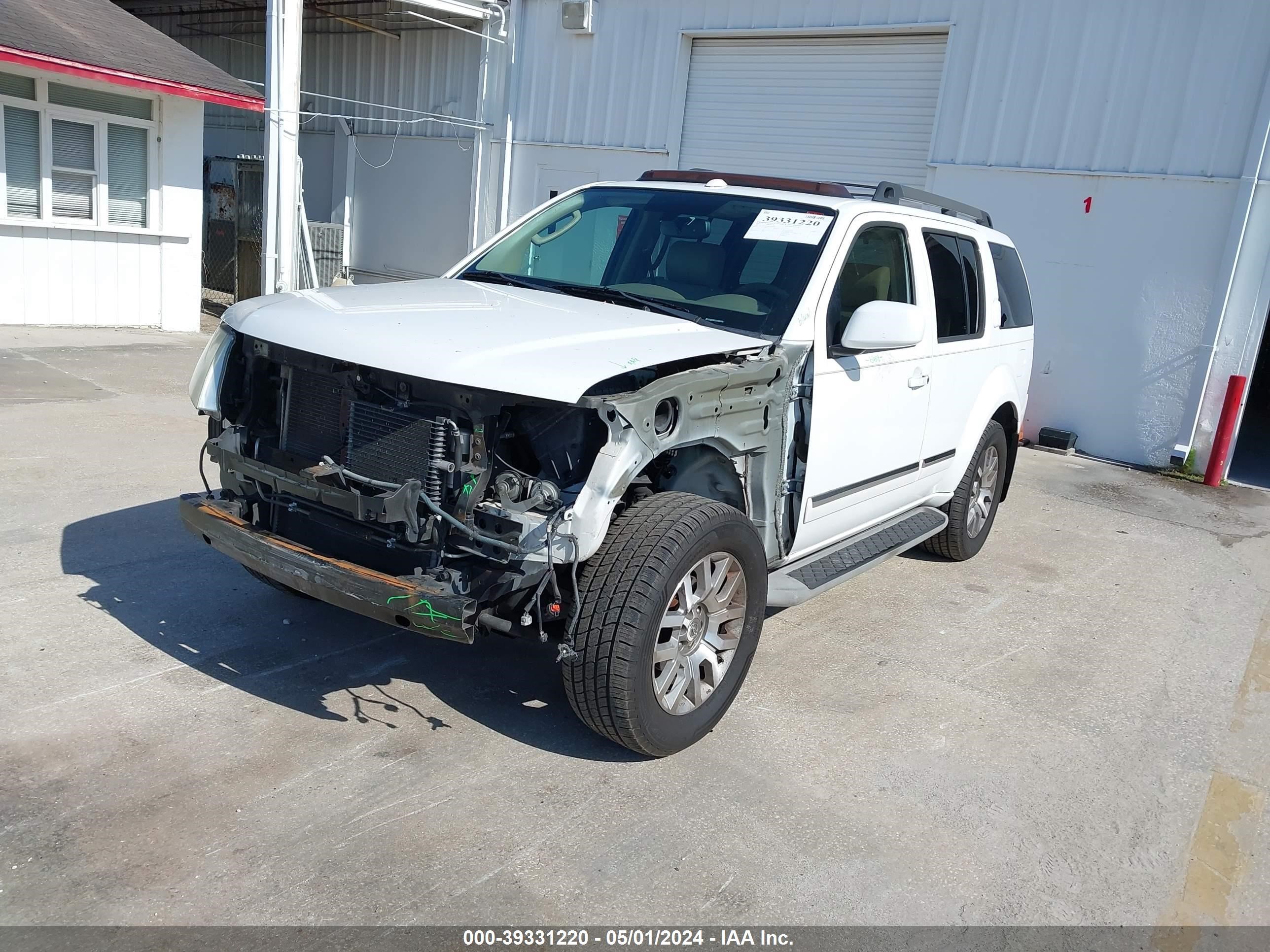 Photo 1 VIN: 5N1AR1NNXBC605046 - NISSAN PATHFINDER 