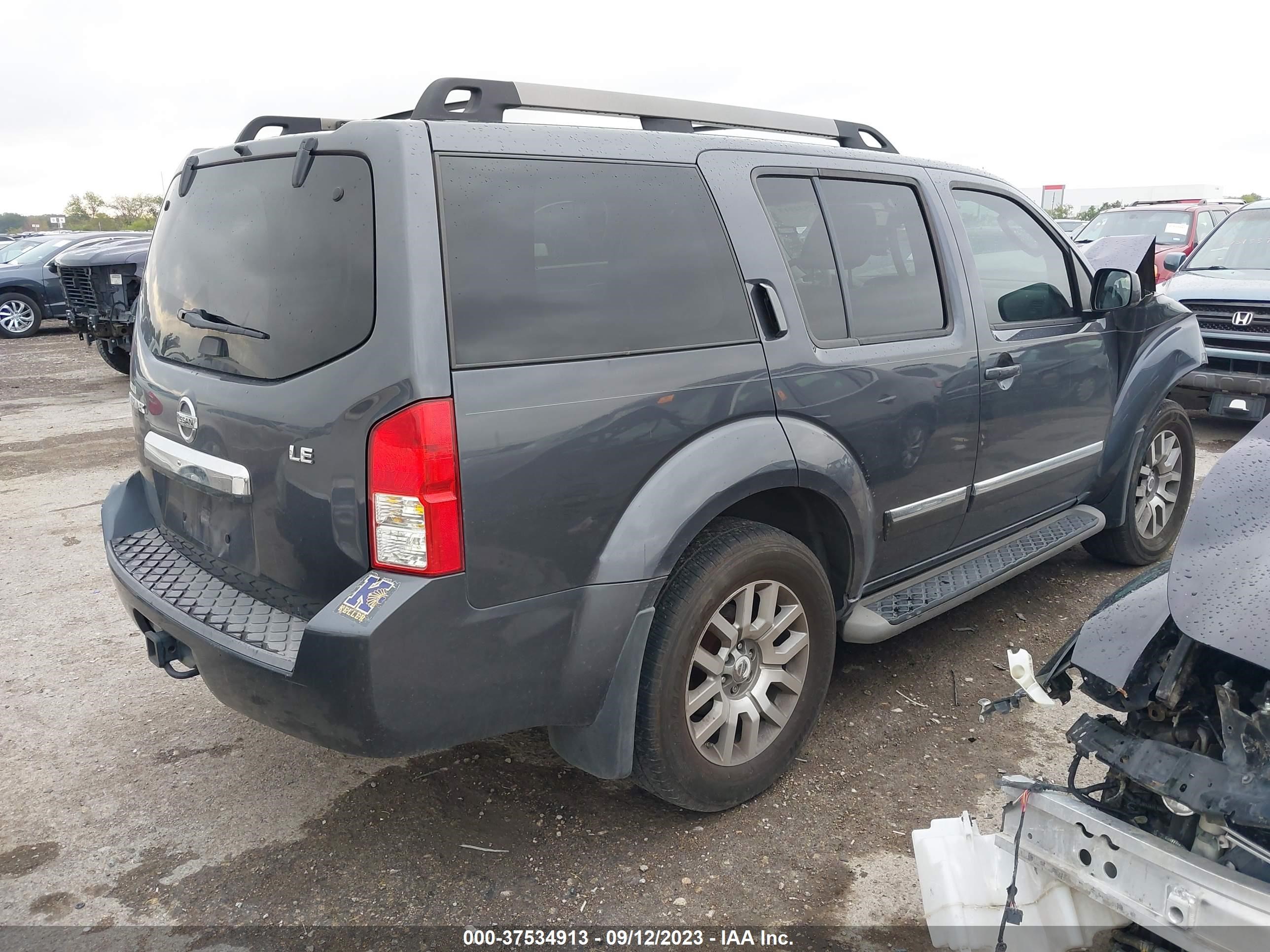 Photo 3 VIN: 5N1AR1NNXBC607766 - NISSAN PATHFINDER 