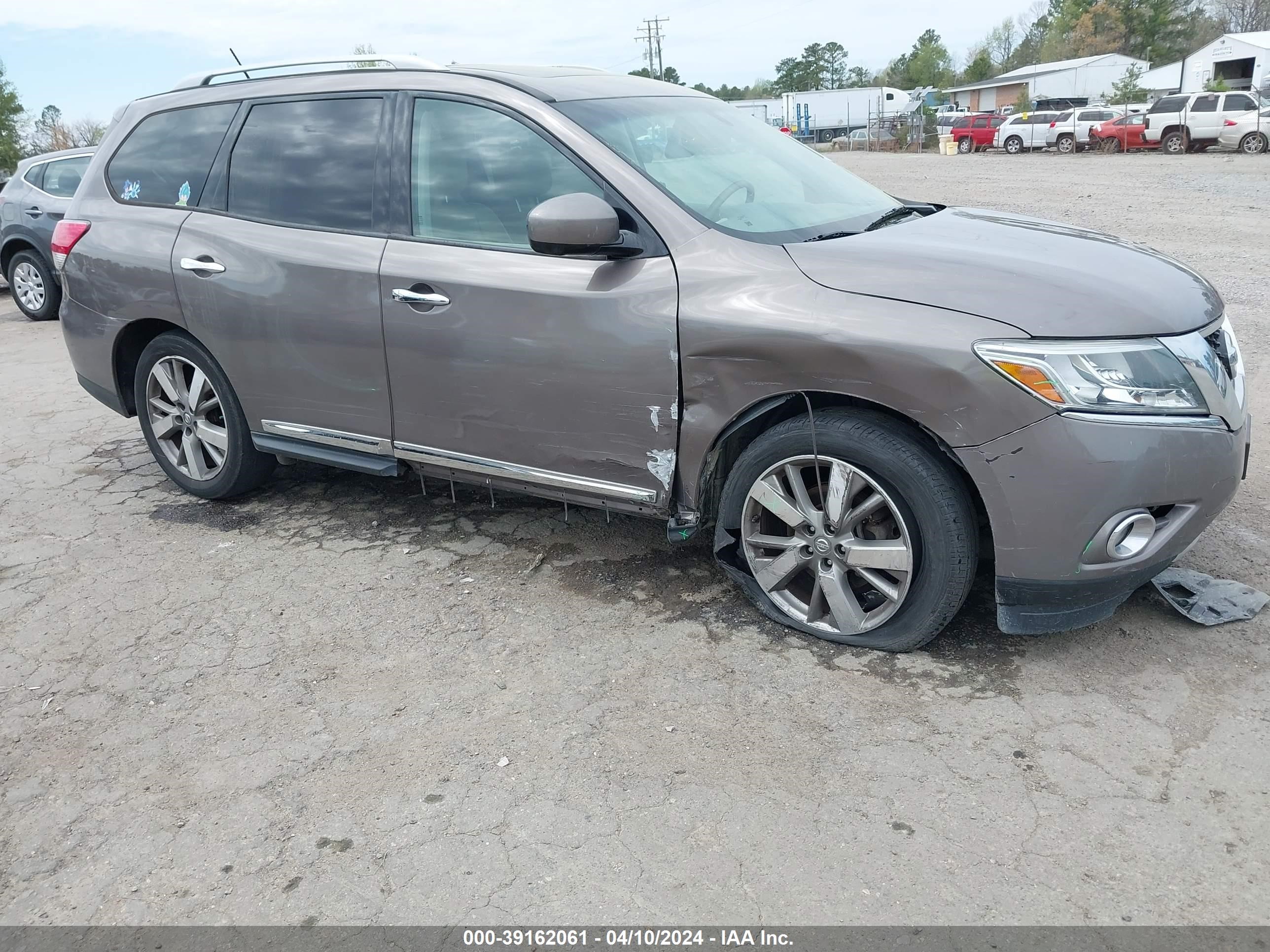 Photo 5 VIN: 5N1AR2MM1EC641761 - NISSAN PATHFINDER 