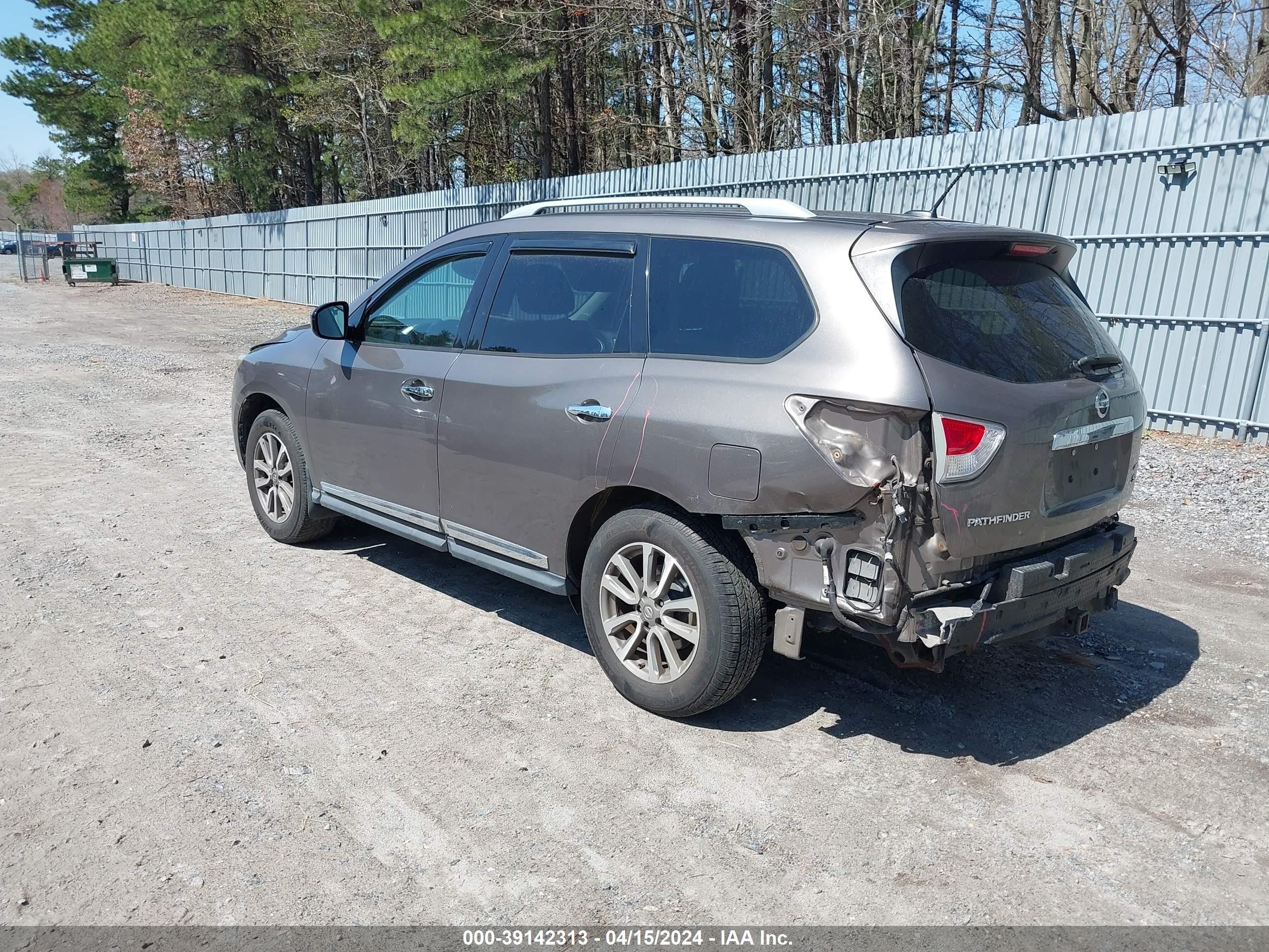 Photo 2 VIN: 5N1AR2MM1EC680480 - NISSAN PATHFINDER 