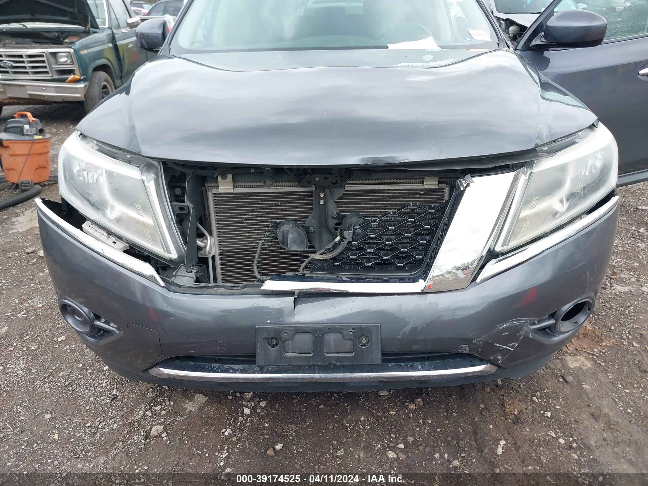 Photo 5 VIN: 5N1AR2MM3EC635850 - NISSAN PATHFINDER 