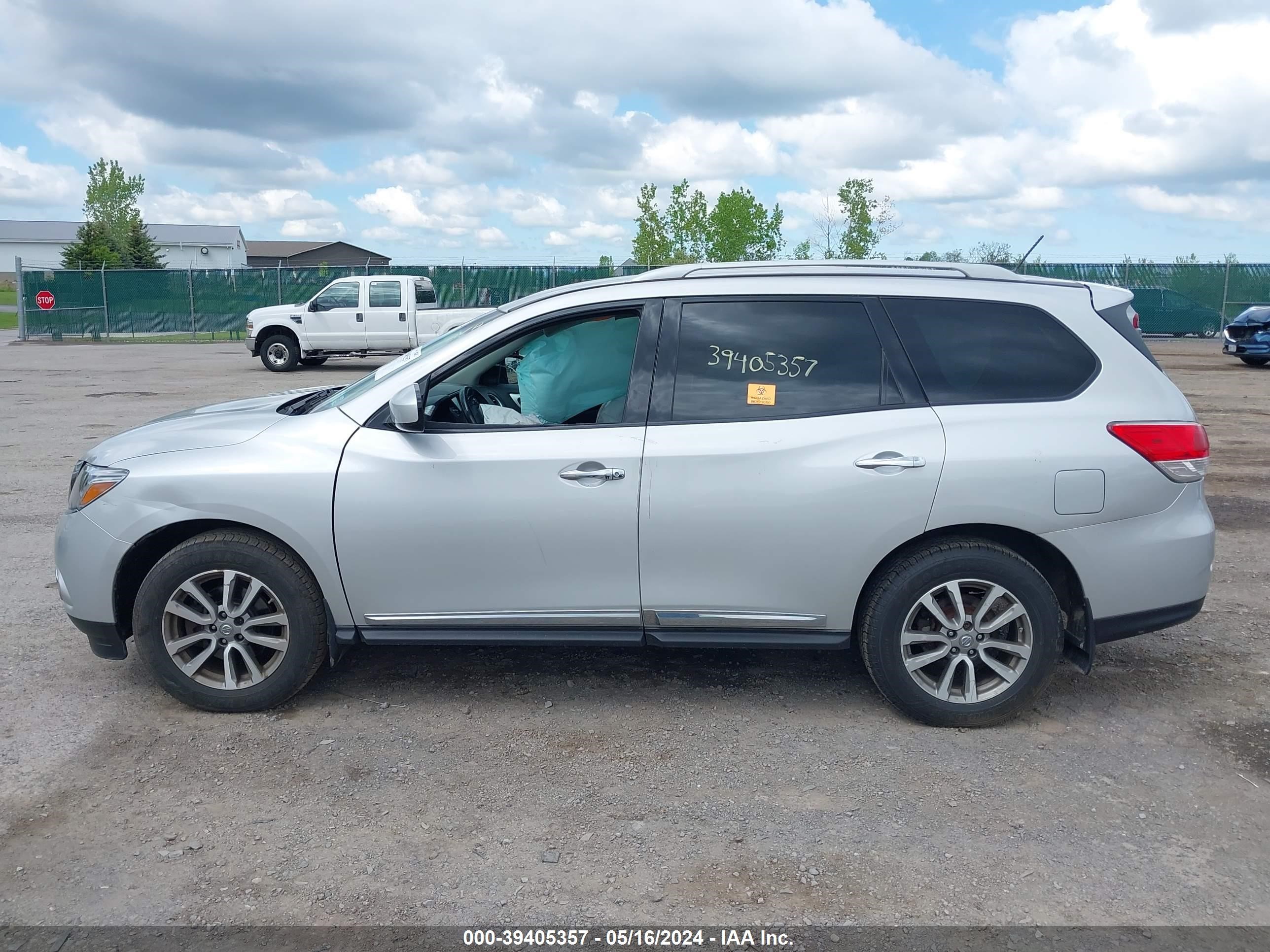 Photo 13 VIN: 5N1AR2MM4EC733818 - NISSAN PATHFINDER 