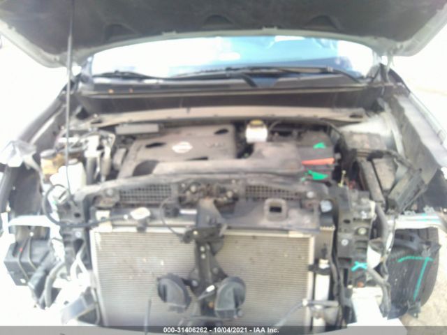 Photo 9 VIN: 5N1AR2MM4GC640400 - NISSAN PATHFINDER 