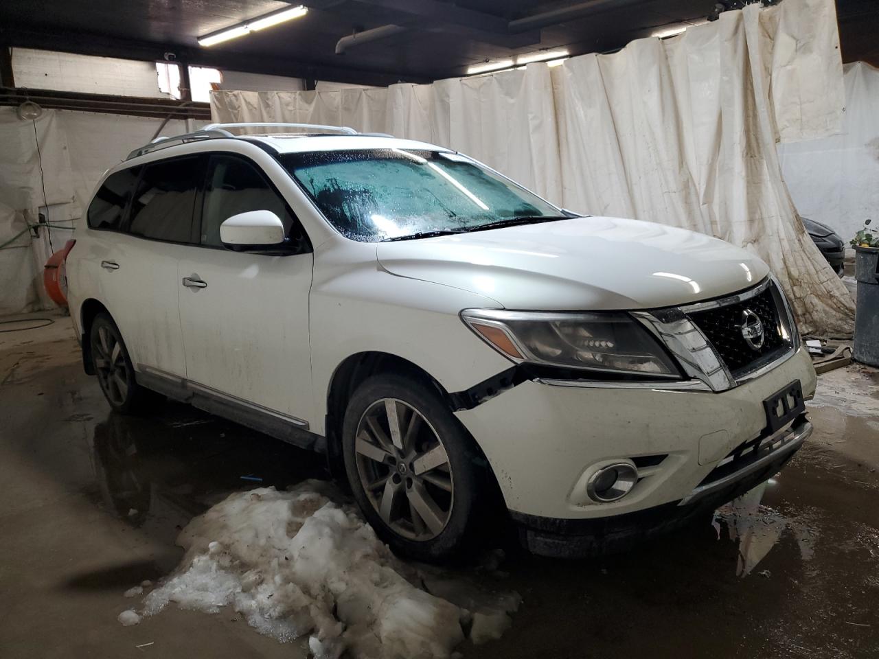 Photo 3 VIN: 5N1AR2MM5EC721998 - NISSAN PATHFINDER 