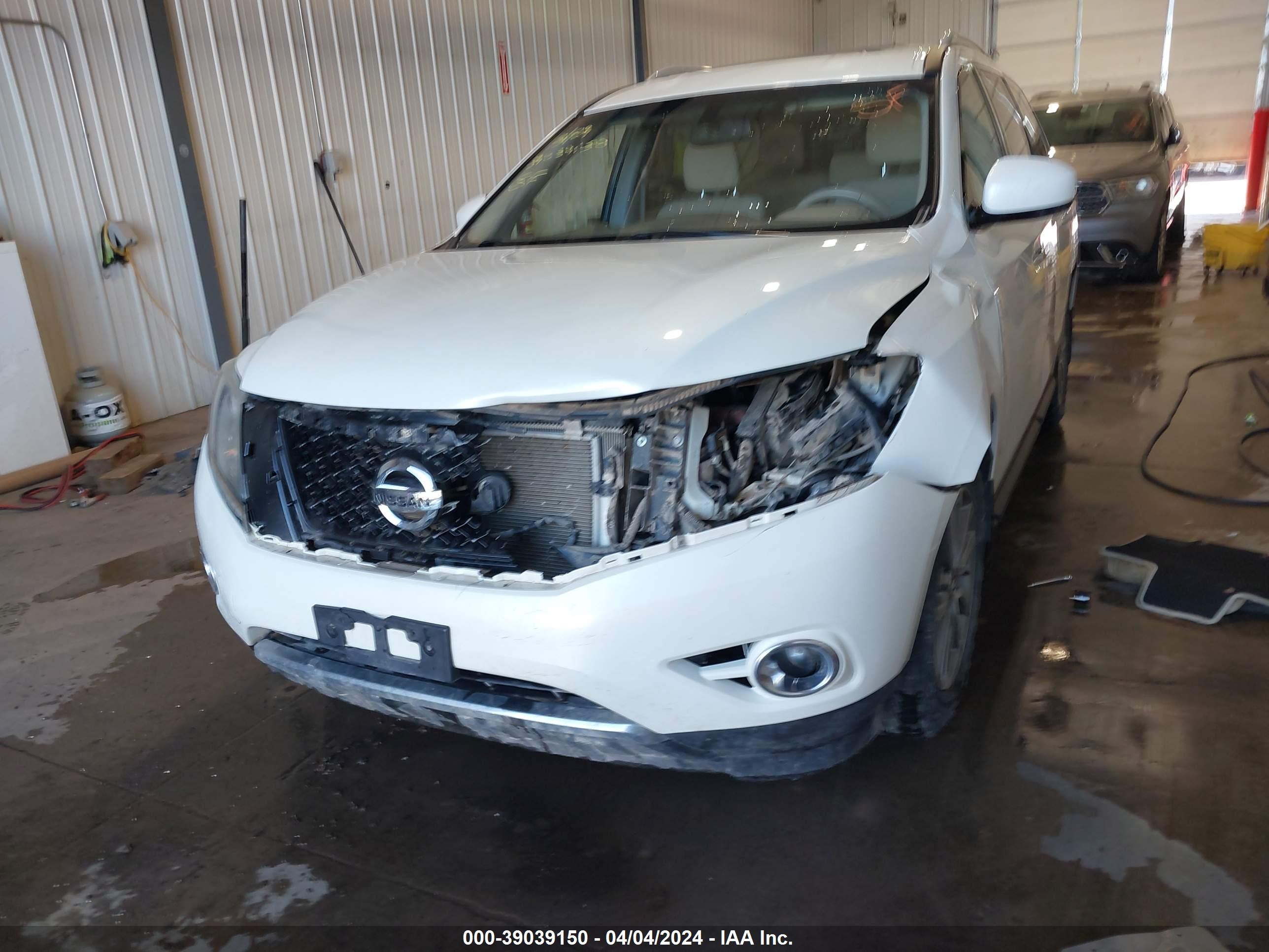 Photo 5 VIN: 5N1AR2MM5FC608909 - NISSAN PATHFINDER 