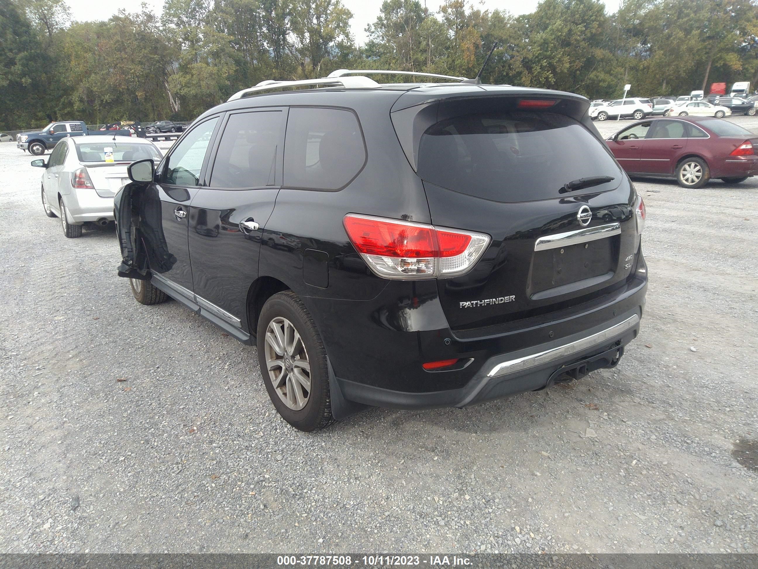 Photo 2 VIN: 5N1AR2MM6DC615946 - NISSAN PATHFINDER 