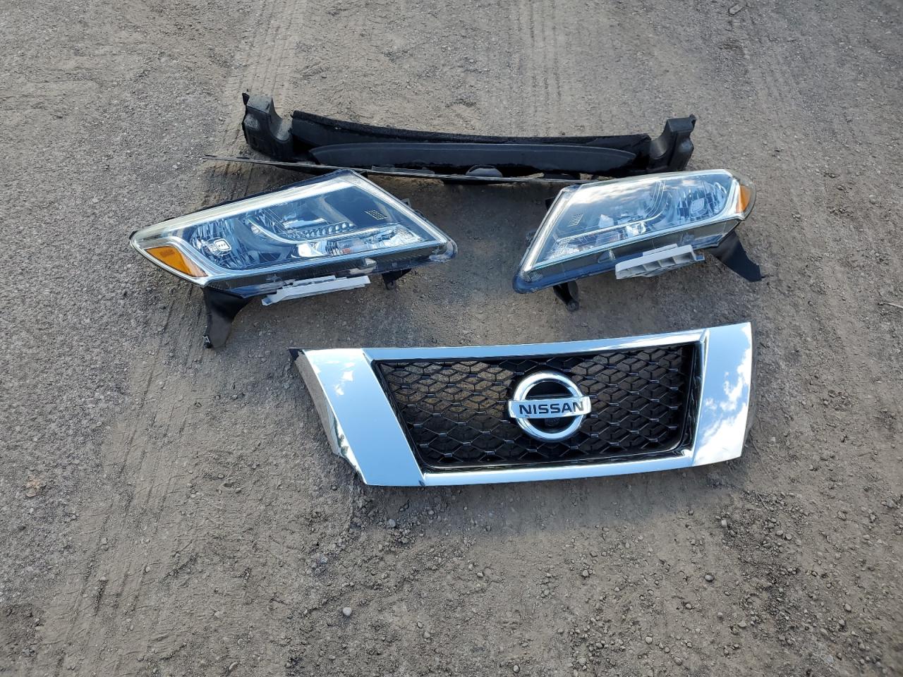 Photo 12 VIN: 5N1AR2MM6EC694309 - NISSAN PATHFINDER 