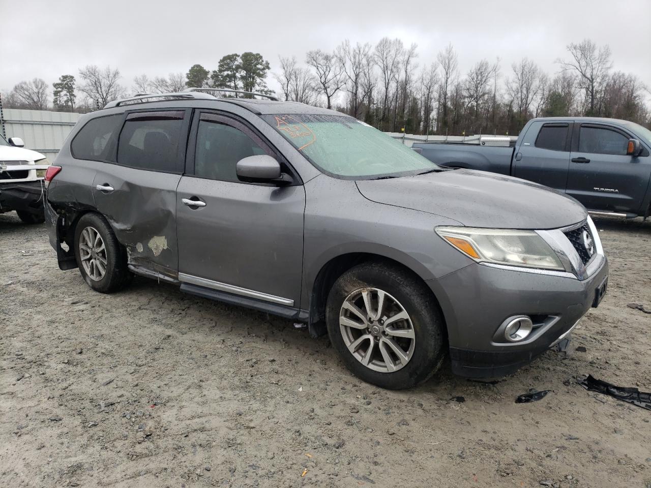 Photo 3 VIN: 5N1AR2MM8FC615689 - NISSAN PATHFINDER 