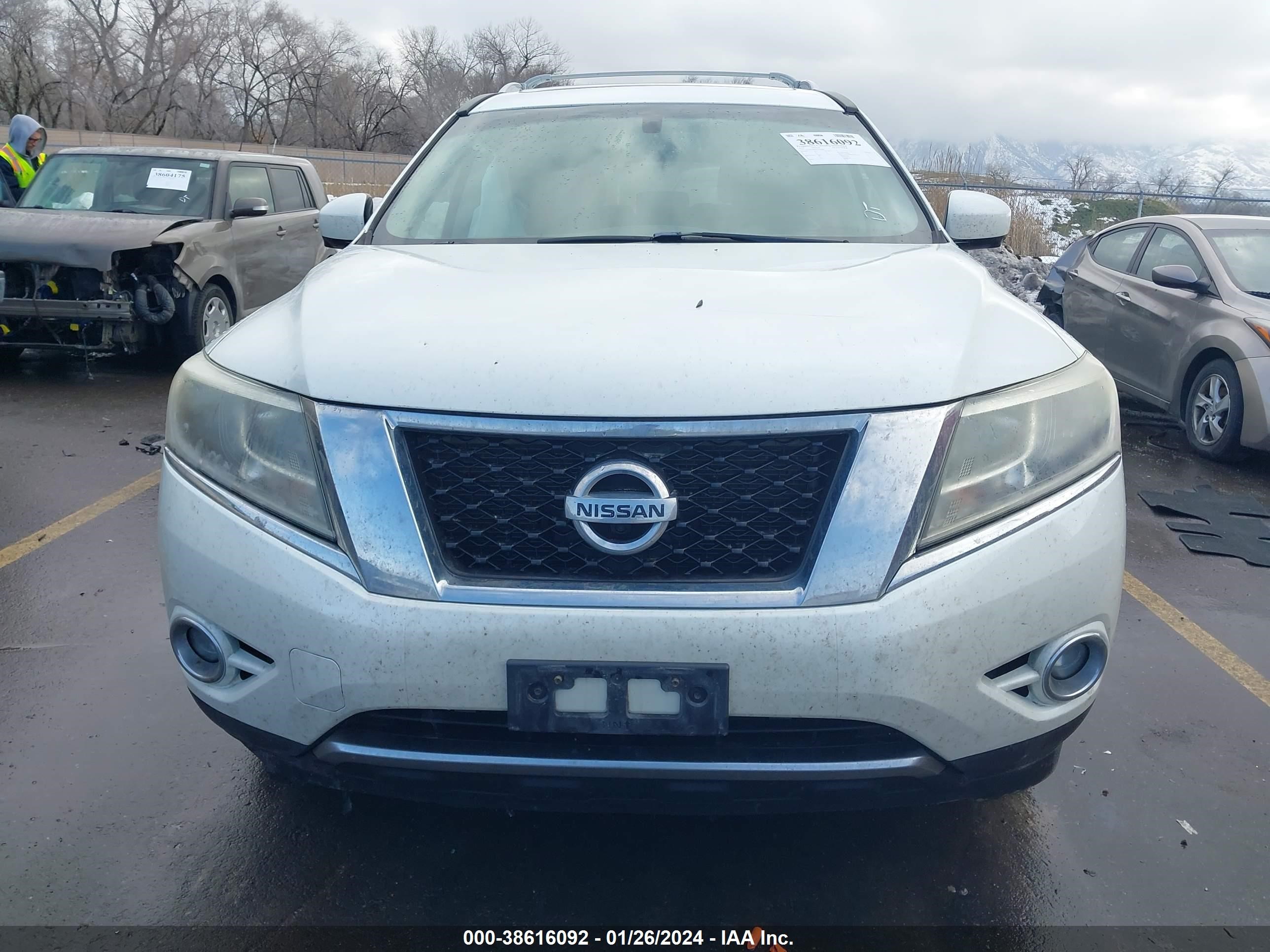 Photo 11 VIN: 5N1AR2MMXFC665896 - NISSAN PATHFINDER 