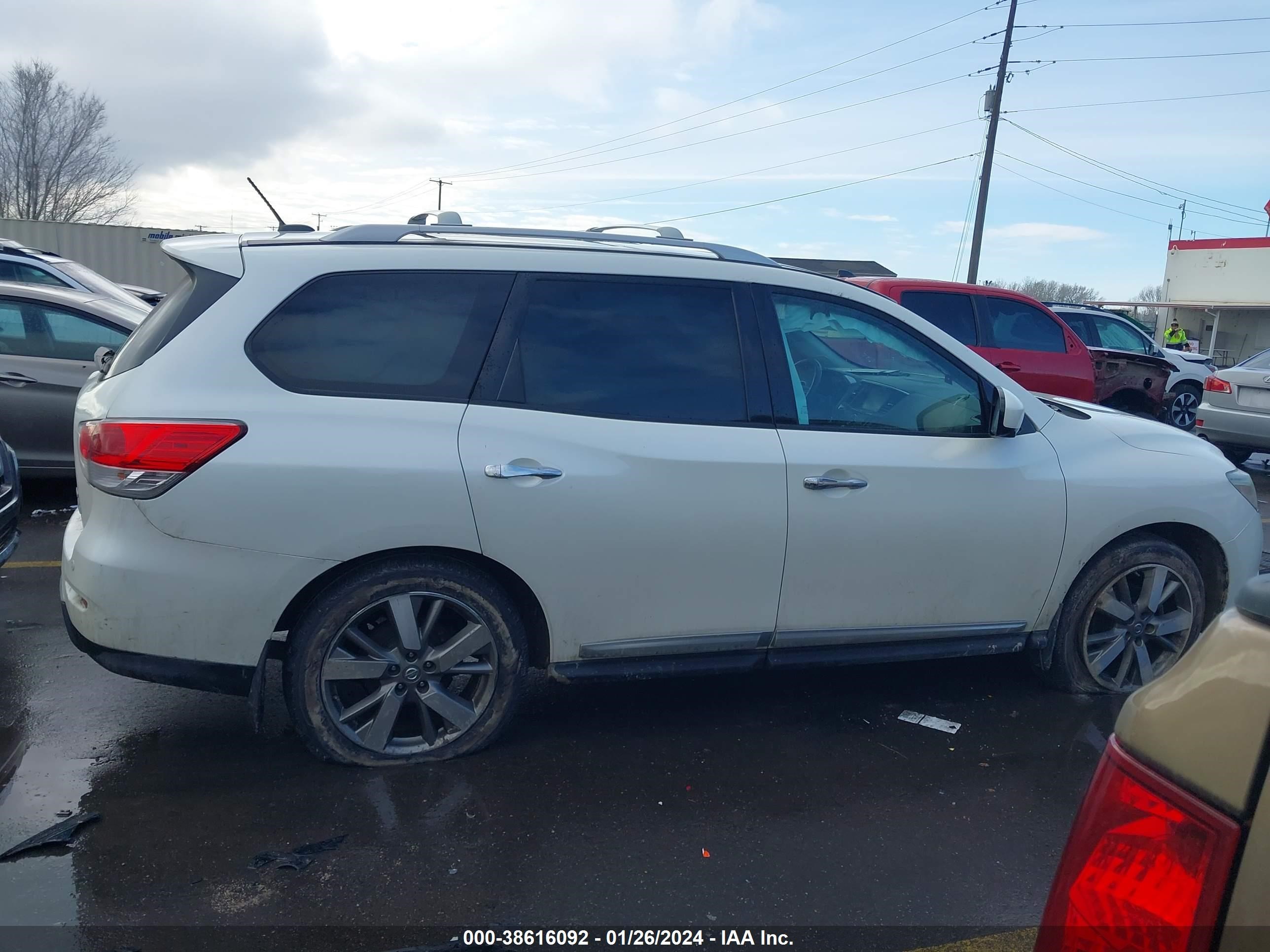 Photo 12 VIN: 5N1AR2MMXFC665896 - NISSAN PATHFINDER 