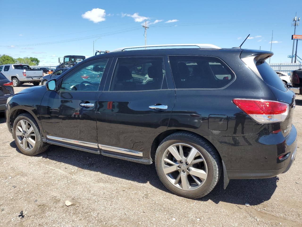 Photo 1 VIN: 5N1AR2MMXGC634147 - NISSAN PATHFINDER 