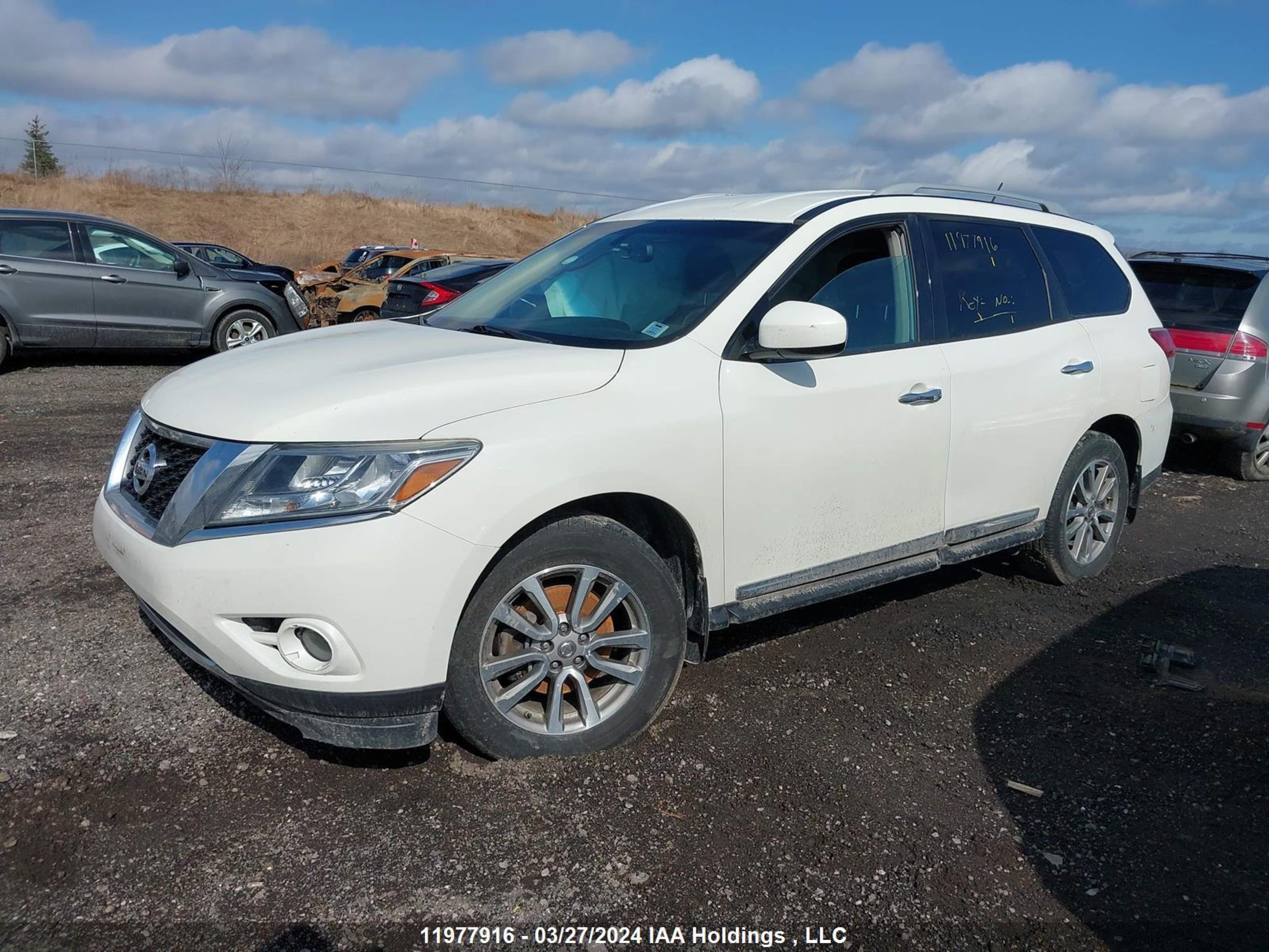 Photo 1 VIN: 5N1AR2MMXGC669061 - NISSAN PATHFINDER 