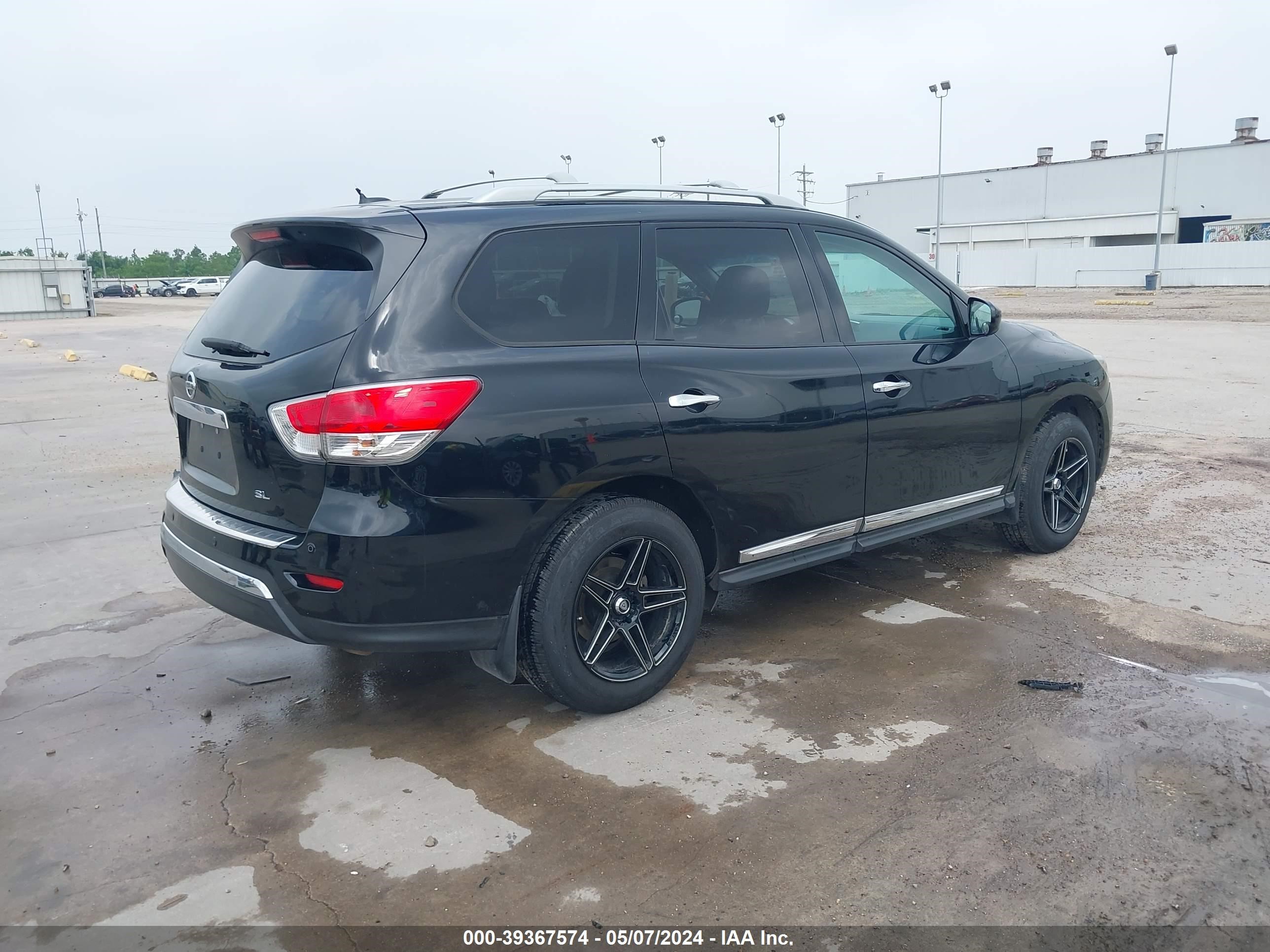 Photo 3 VIN: 5N1AR2MN0DC685998 - NISSAN PATHFINDER 