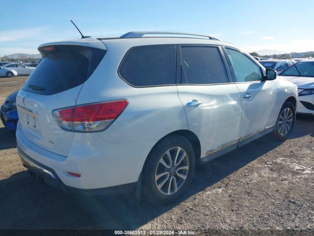 Photo 3 VIN: 5N1AR2MN1EC670170 - NISSAN PATHFINDER 