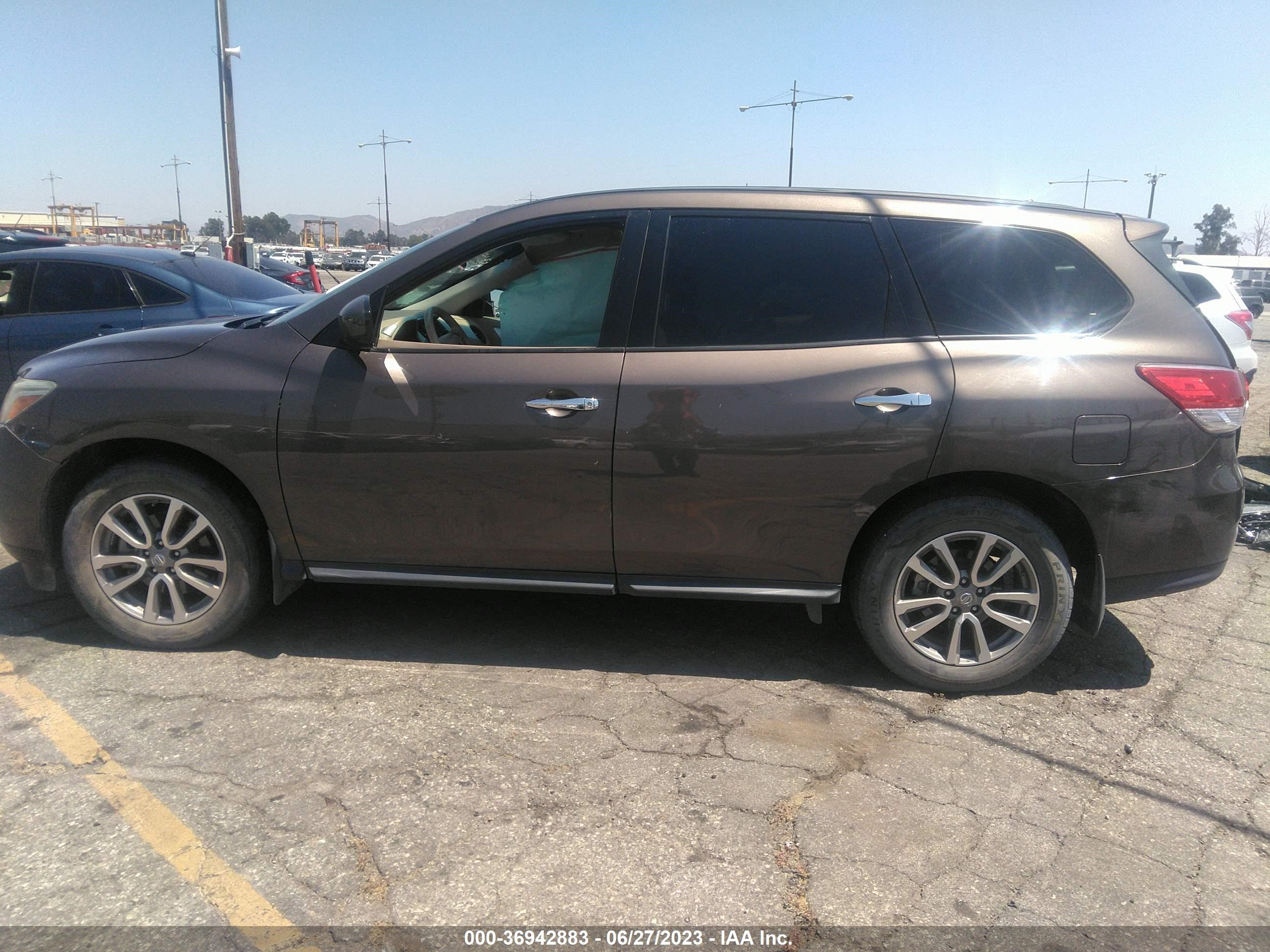 Photo 13 VIN: 5N1AR2MN1FC615560 - NISSAN PATHFINDER 