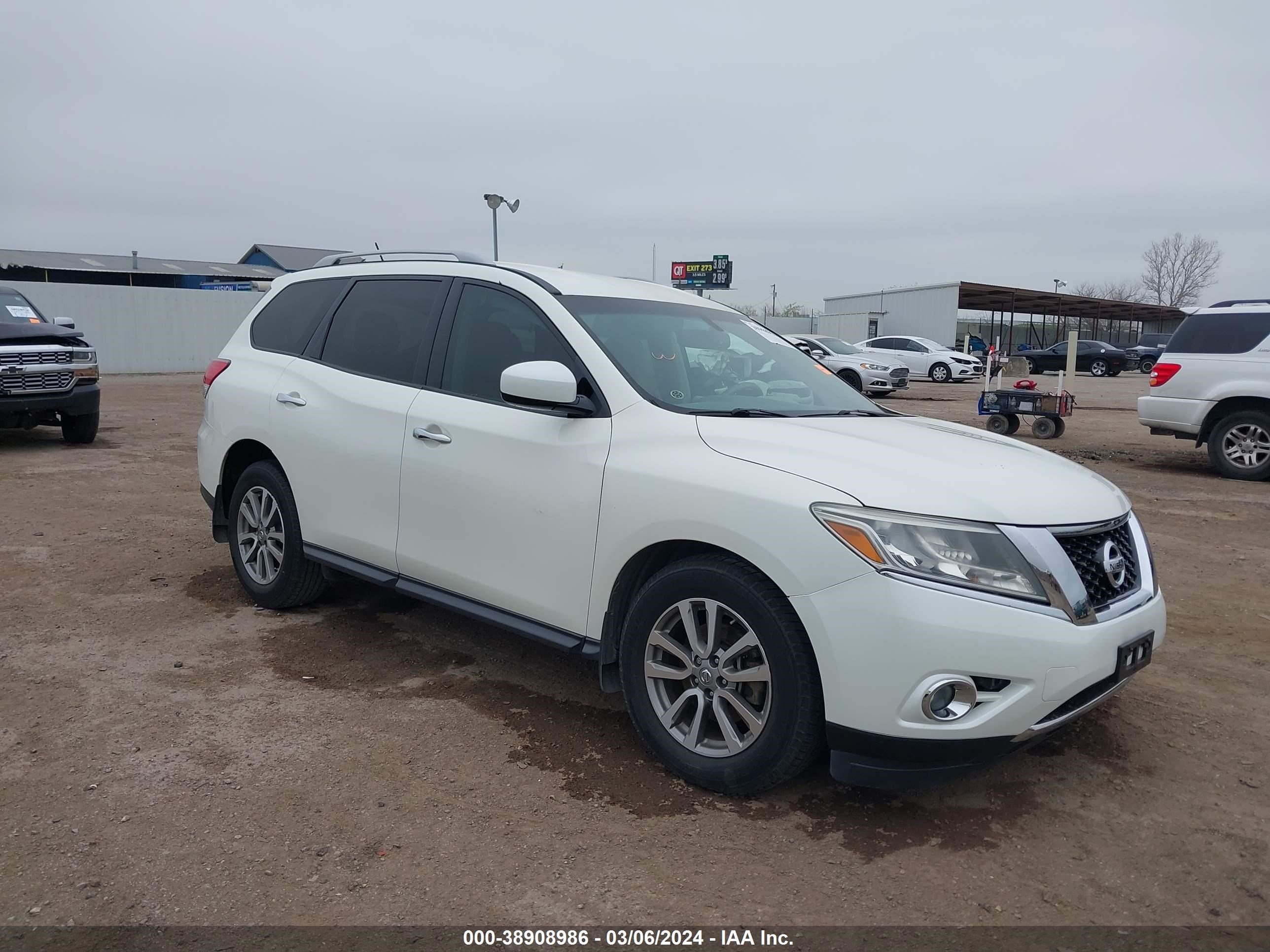 Photo 0 VIN: 5N1AR2MN1FC634738 - NISSAN PATHFINDER 