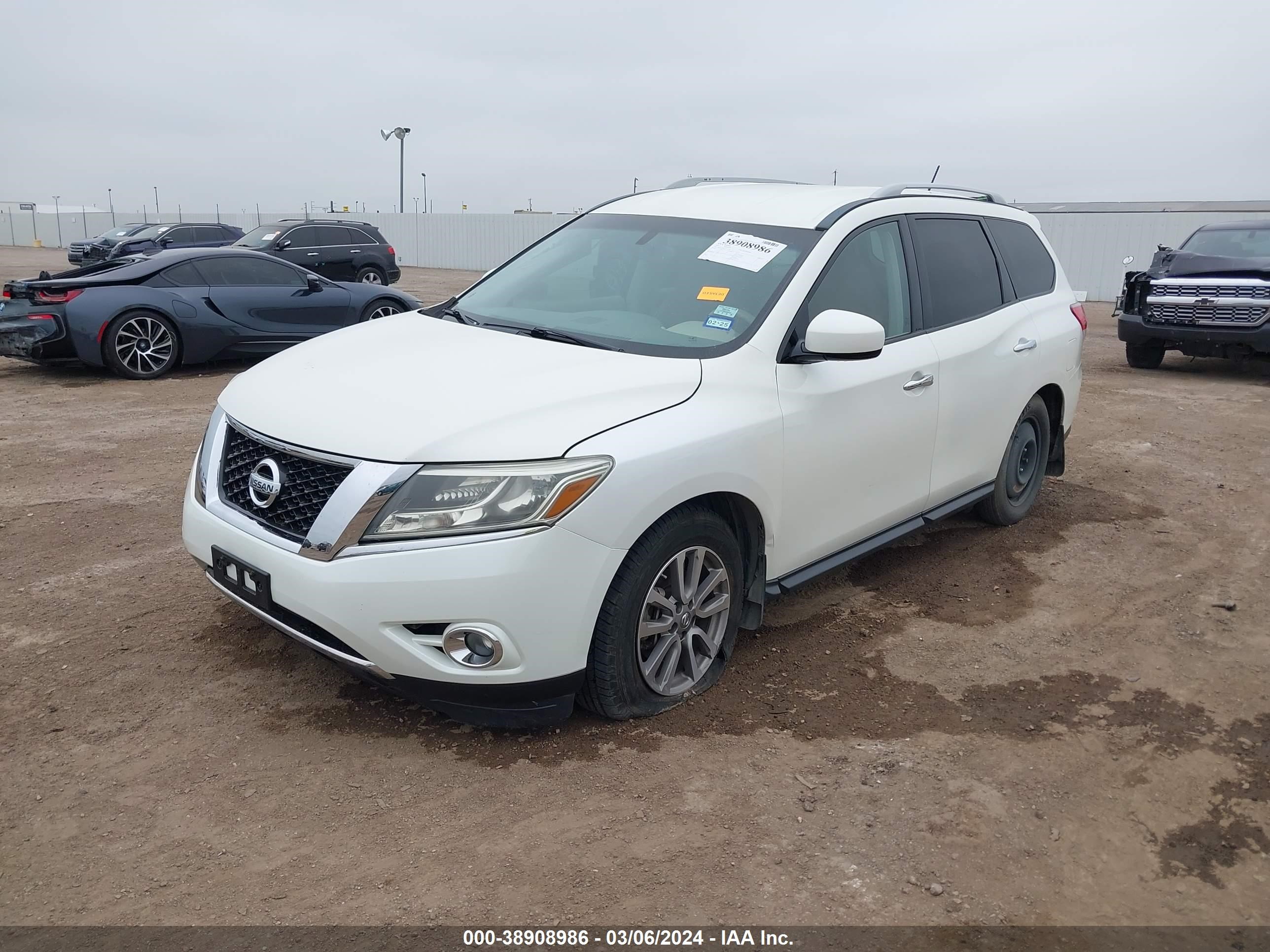 Photo 1 VIN: 5N1AR2MN1FC634738 - NISSAN PATHFINDER 