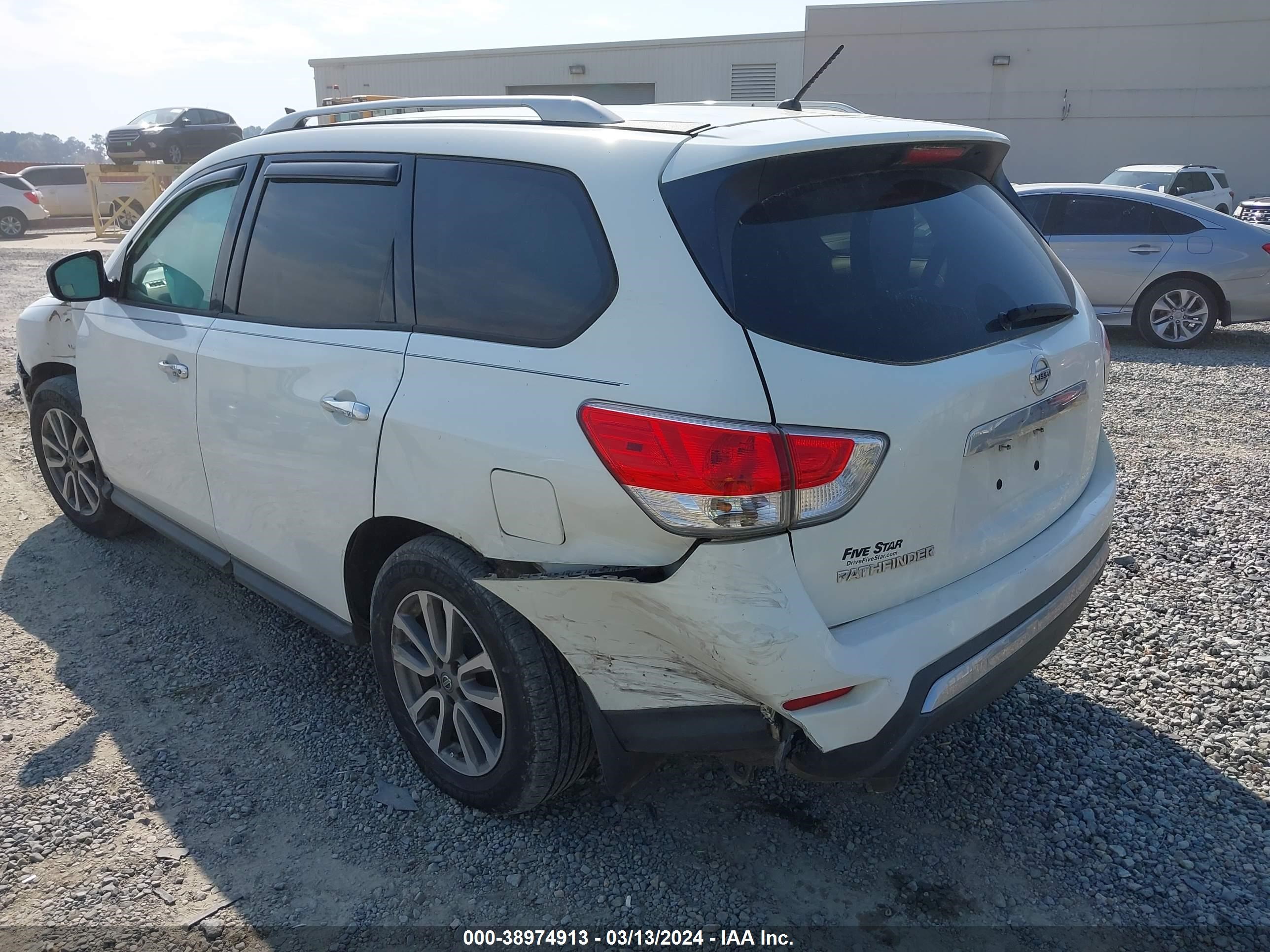 Photo 5 VIN: 5N1AR2MN1GC614393 - NISSAN PATHFINDER 