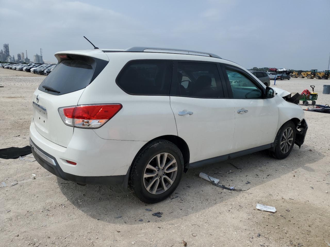 Photo 2 VIN: 5N1AR2MN1GC616452 - NISSAN PATHFINDER 