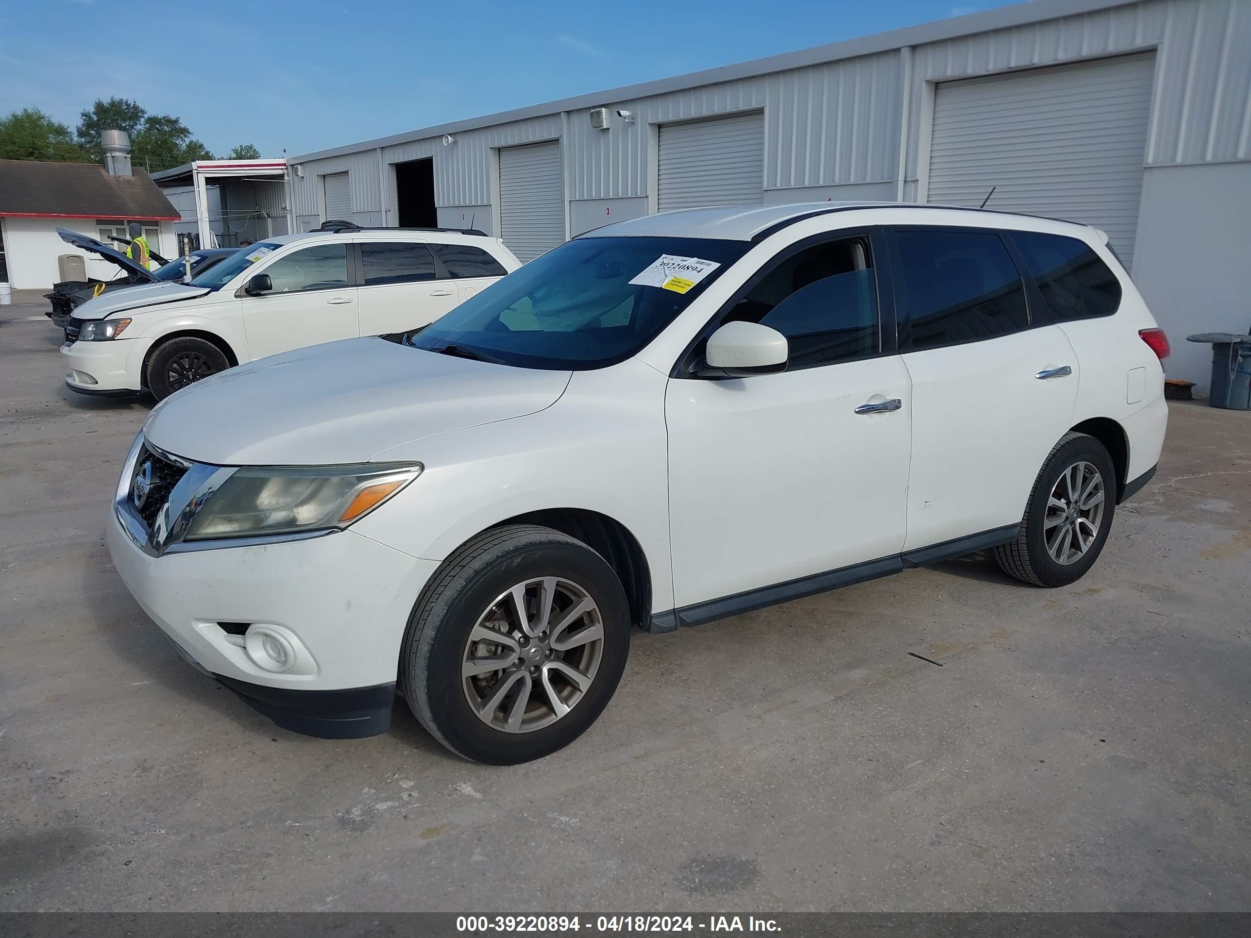 Photo 1 VIN: 5N1AR2MN2DC669690 - NISSAN PATHFINDER 