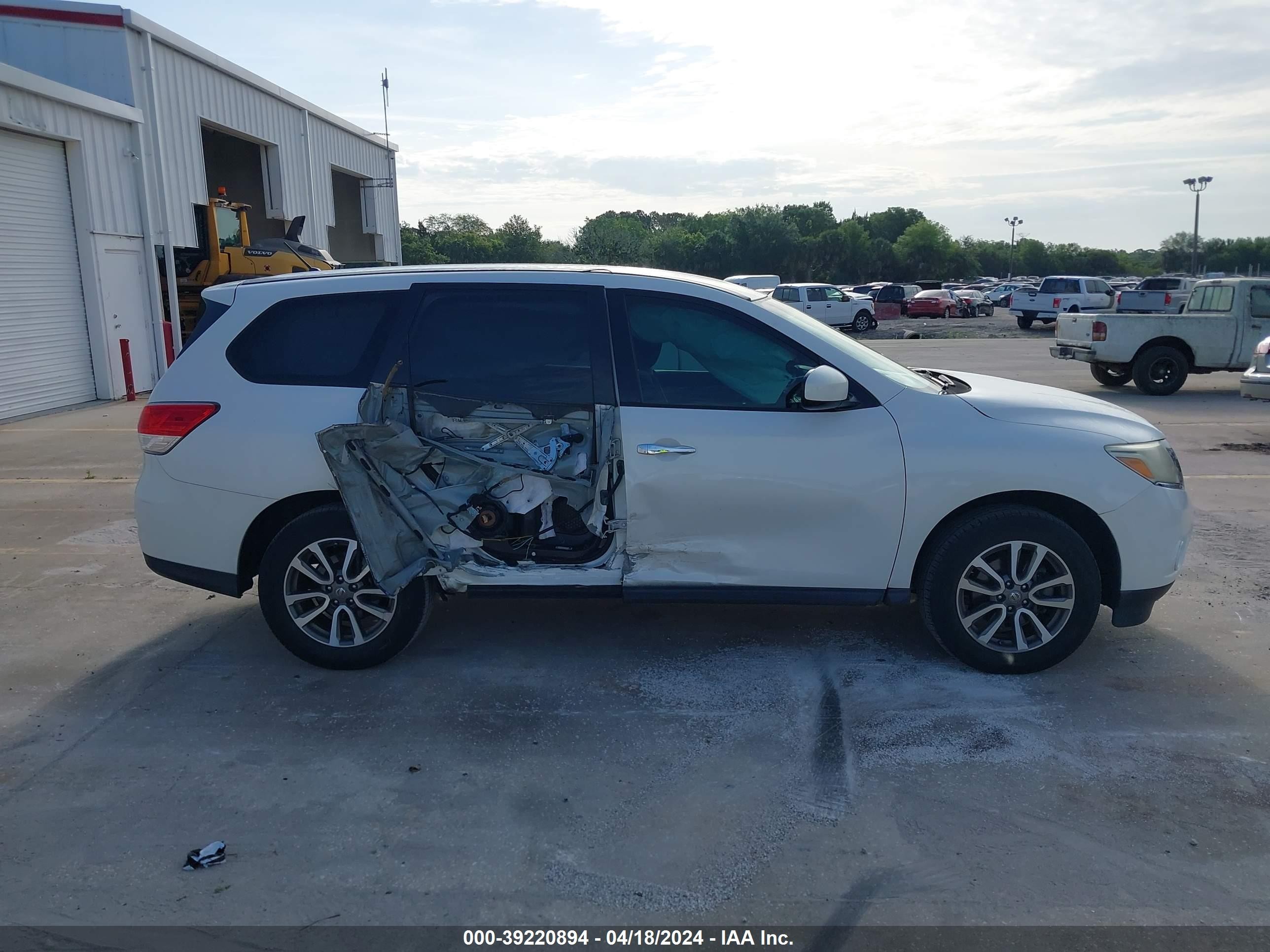 Photo 13 VIN: 5N1AR2MN2DC669690 - NISSAN PATHFINDER 