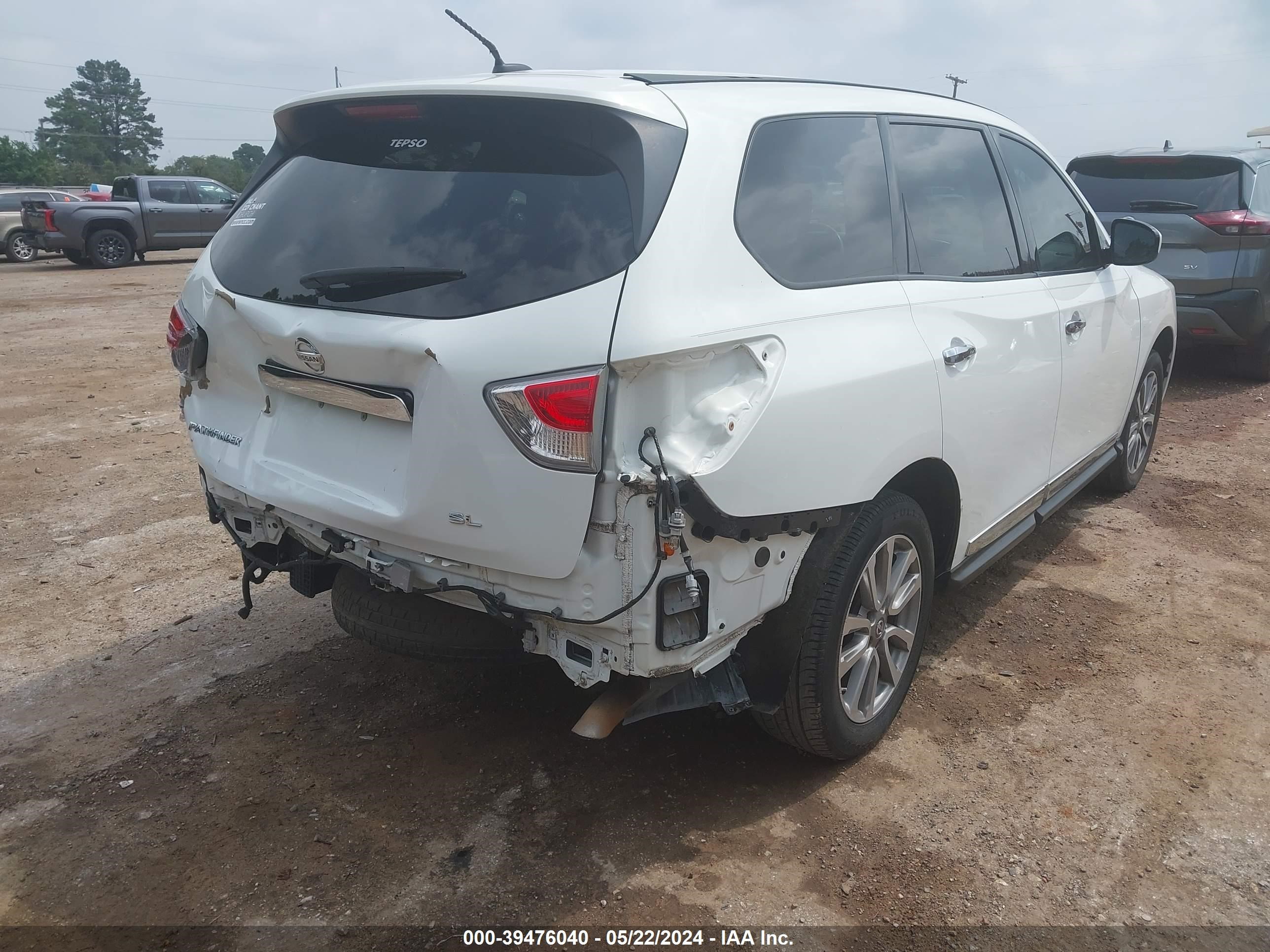 Photo 3 VIN: 5N1AR2MN2EC693800 - NISSAN PATHFINDER 