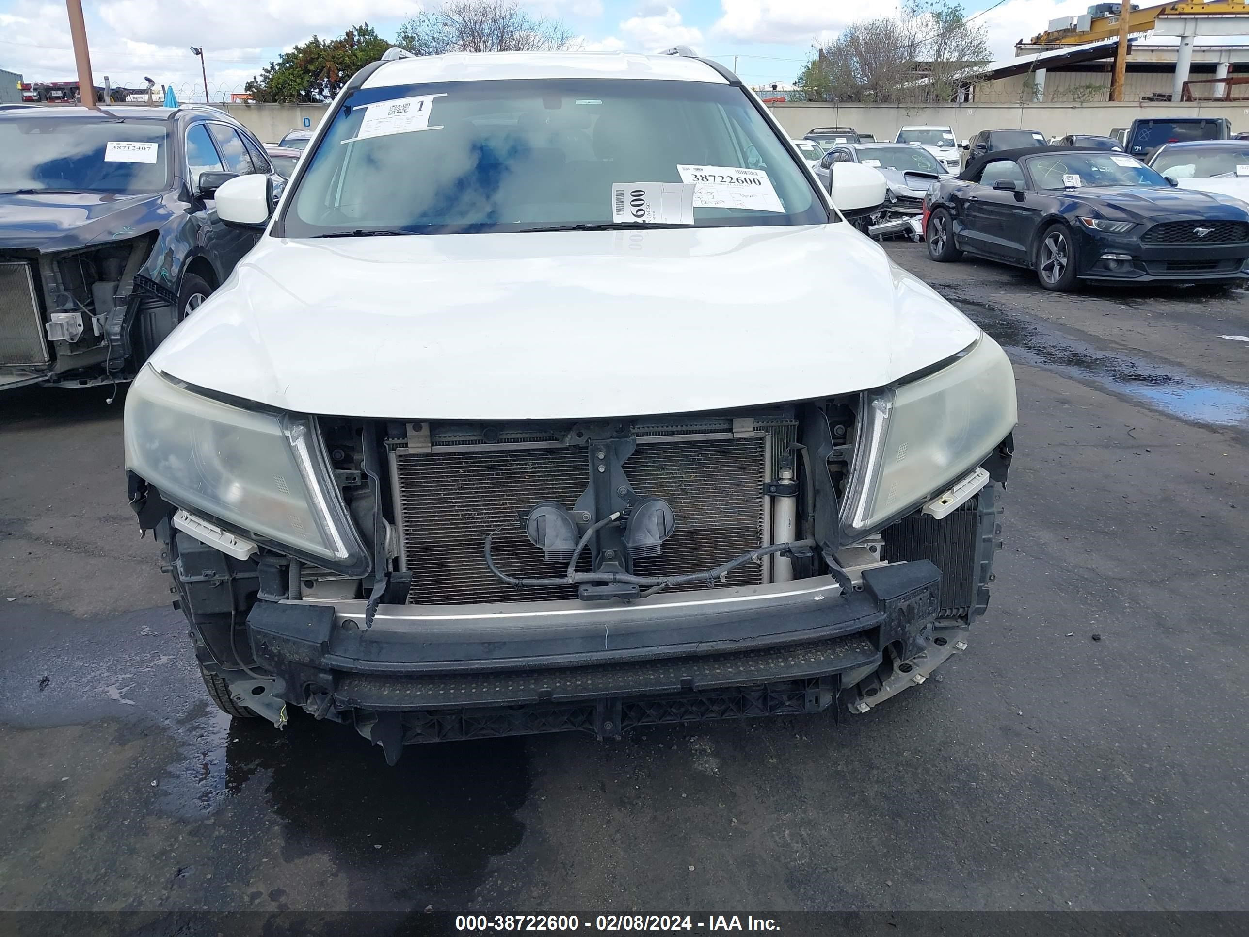 Photo 12 VIN: 5N1AR2MN2GC625967 - NISSAN PATHFINDER 