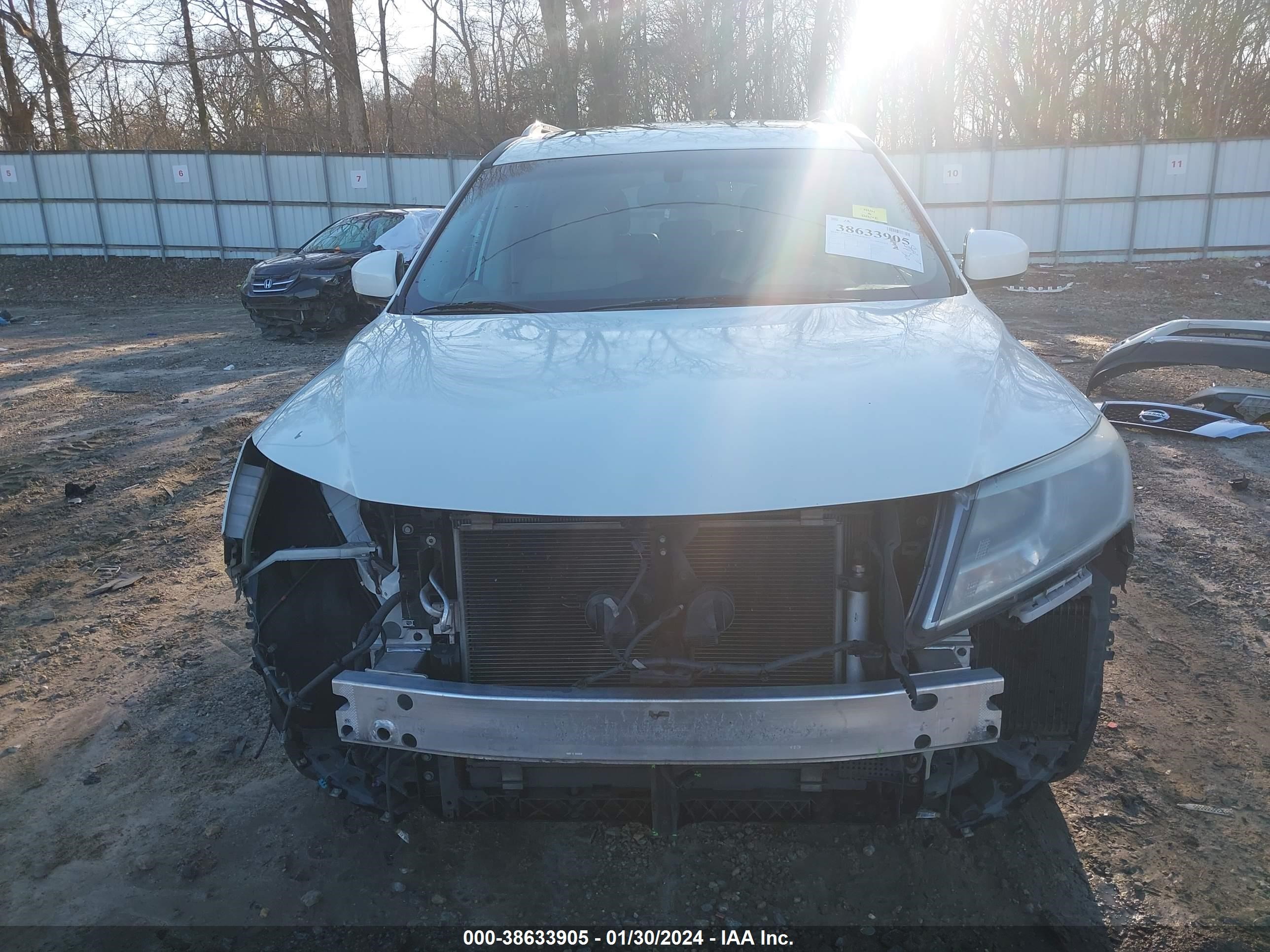 Photo 12 VIN: 5N1AR2MN2GC626715 - NISSAN PATHFINDER 