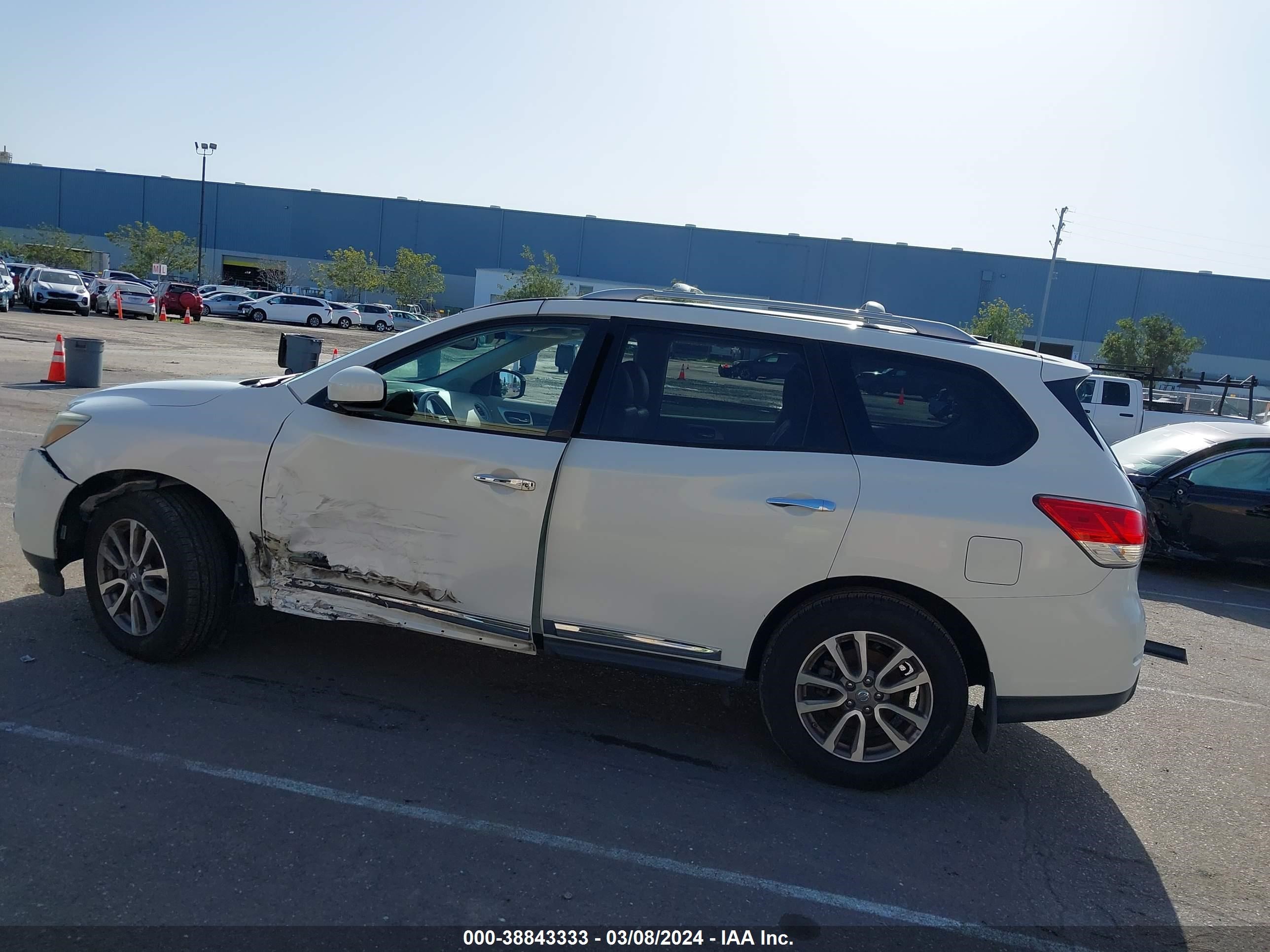 Photo 13 VIN: 5N1AR2MN3EC675953 - NISSAN PATHFINDER 