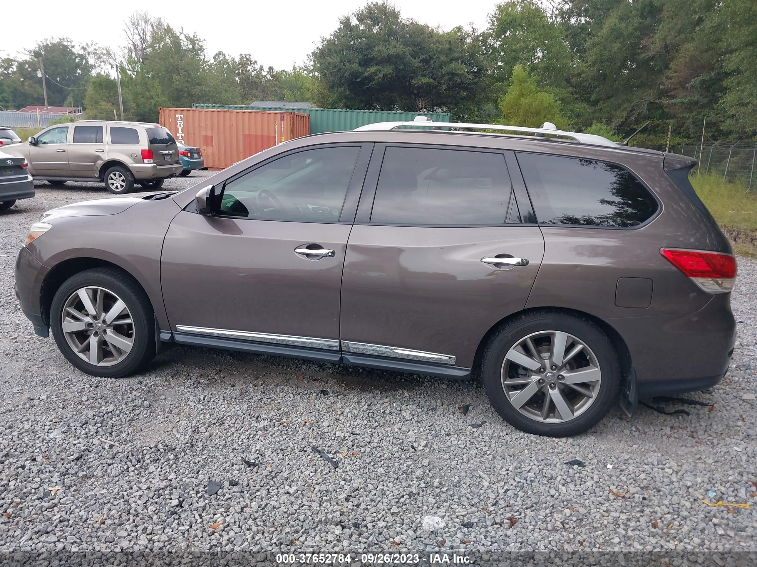 Photo 13 VIN: 5N1AR2MN4FC603841 - NISSAN PATHFINDER 