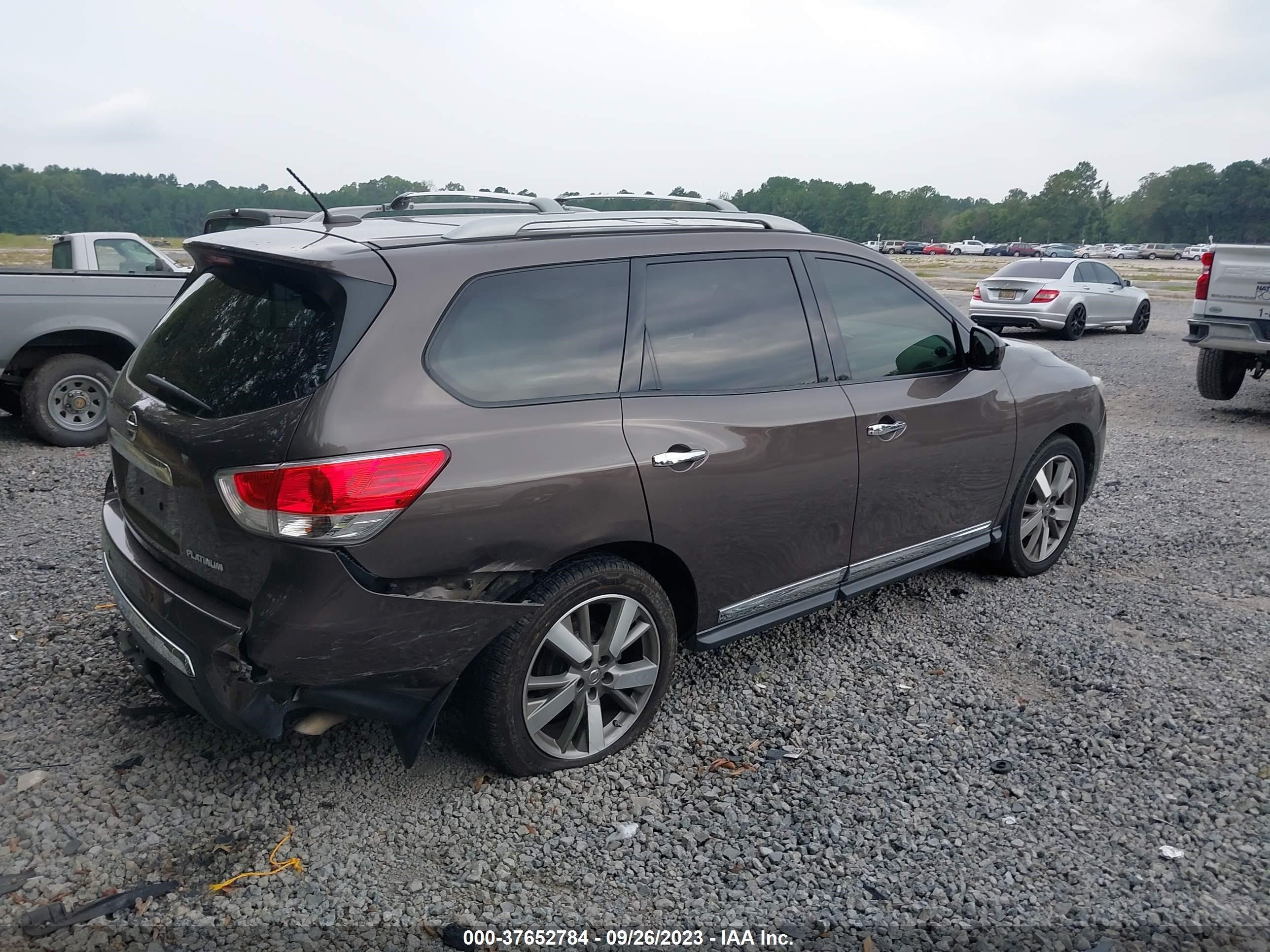 Photo 3 VIN: 5N1AR2MN4FC603841 - NISSAN PATHFINDER 