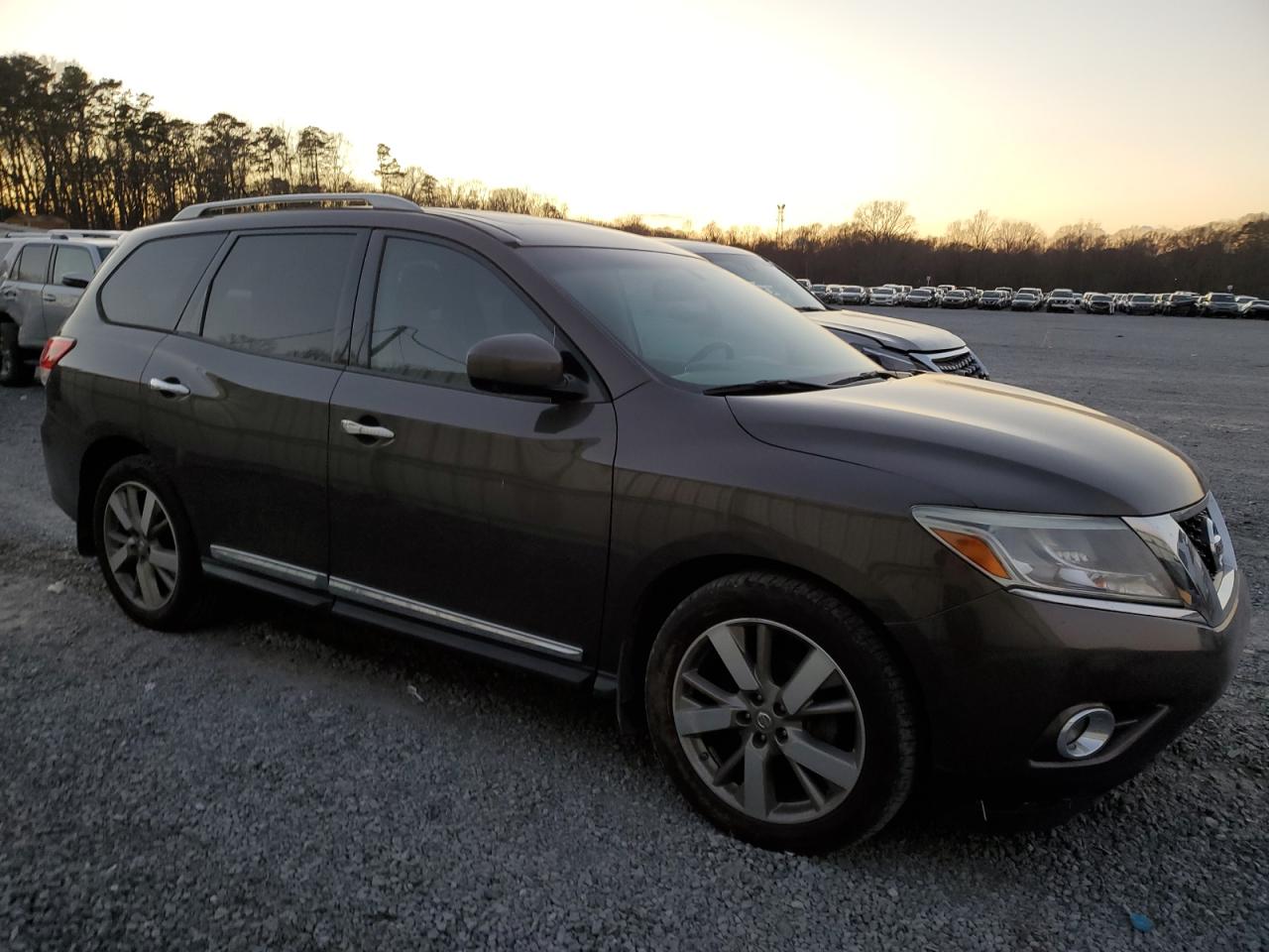 Photo 3 VIN: 5N1AR2MN4GC636470 - NISSAN PATHFINDER 