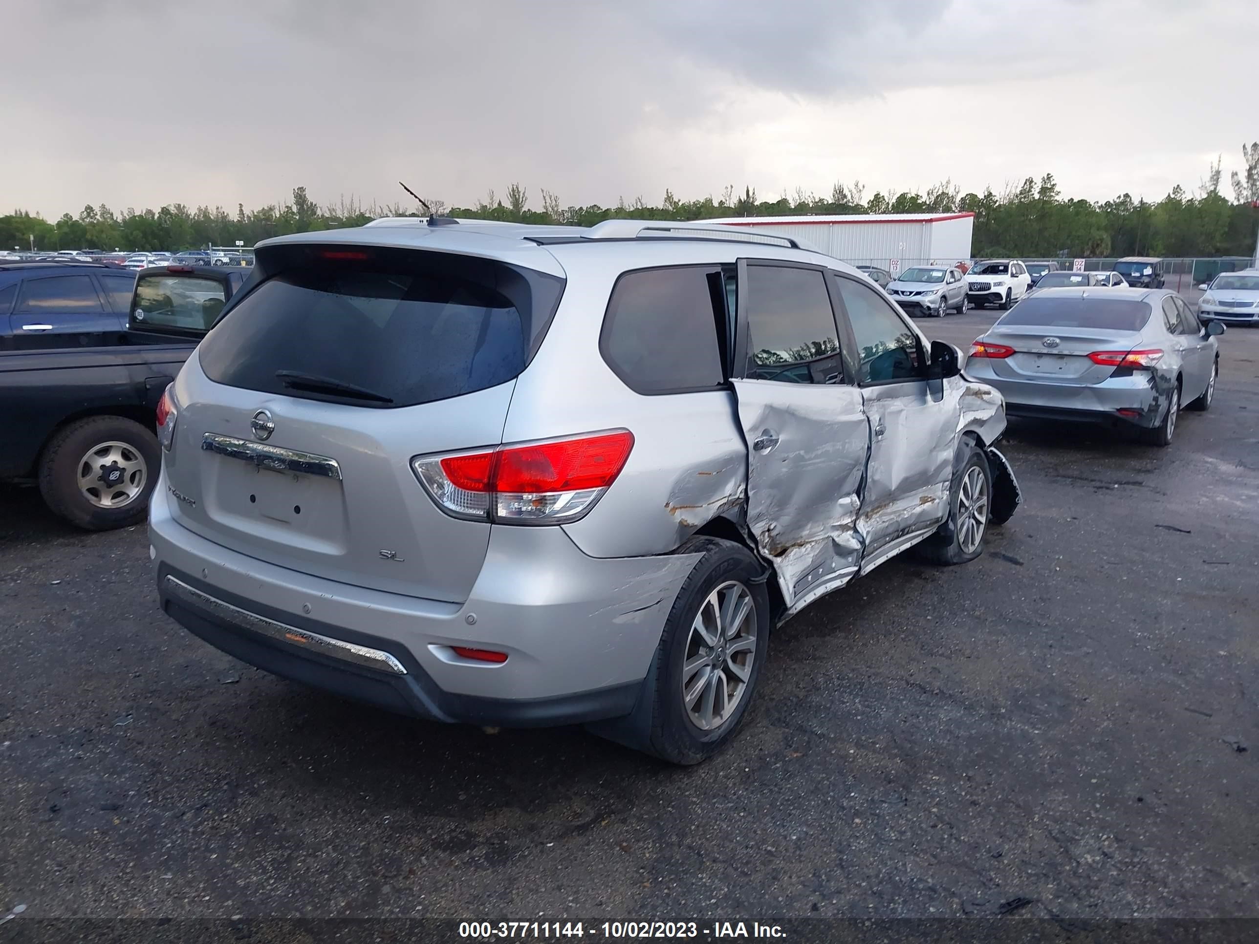 Photo 3 VIN: 5N1AR2MN6DC620170 - NISSAN PATHFINDER 