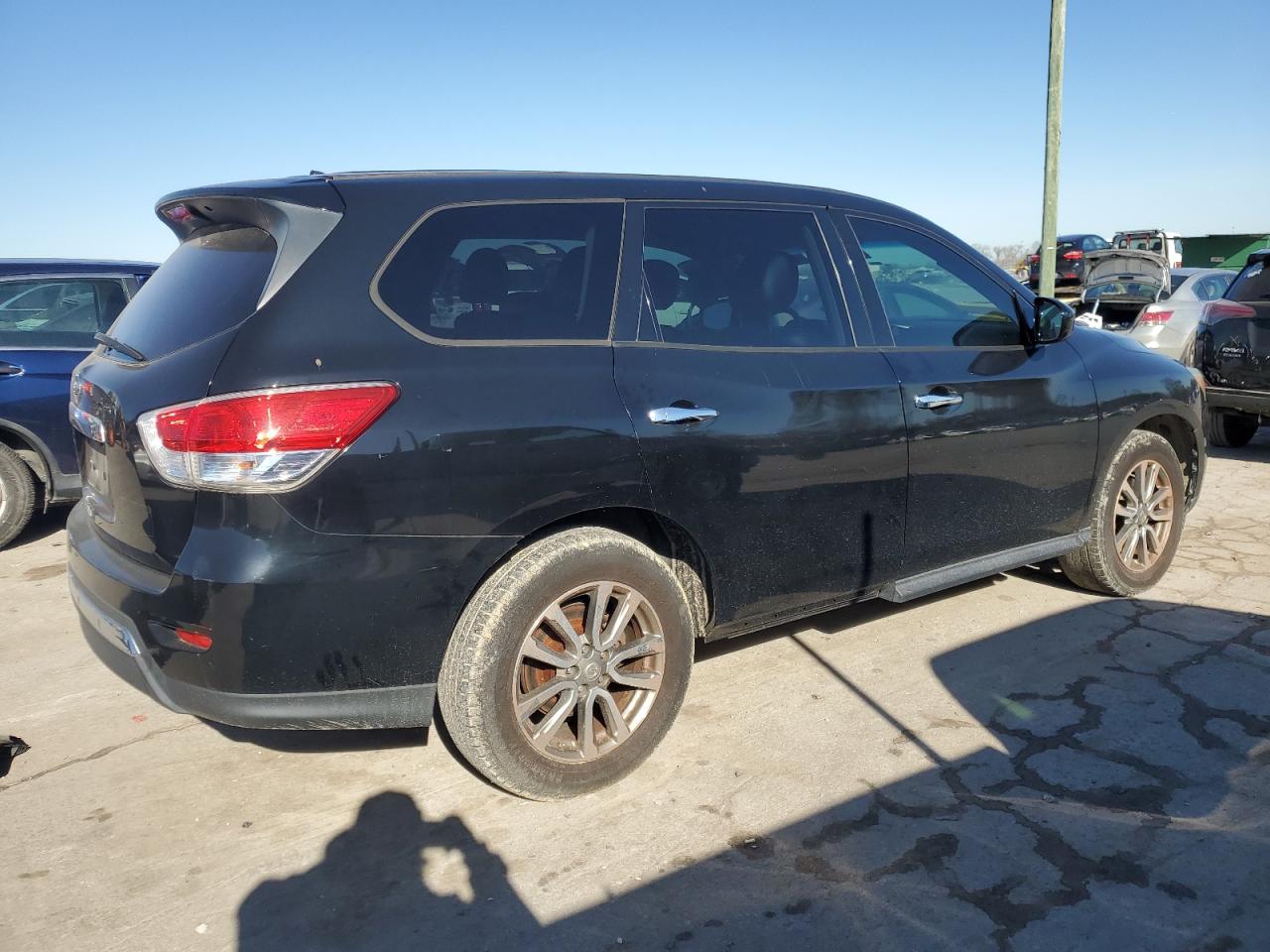 Photo 2 VIN: 5N1AR2MN6DC663651 - NISSAN PATHFINDER 