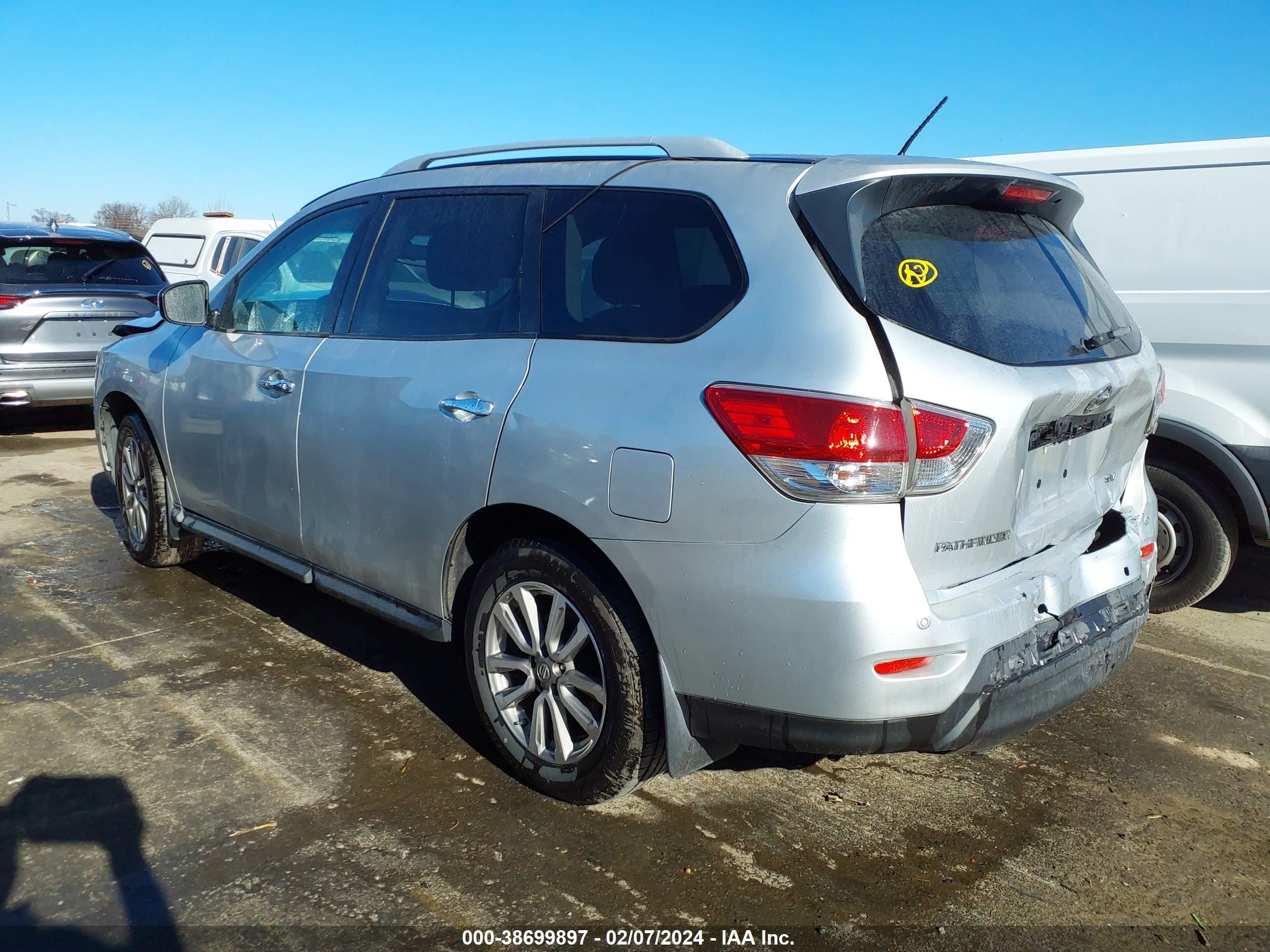 Photo 2 VIN: 5N1AR2MN6EC644339 - NISSAN PATHFINDER 