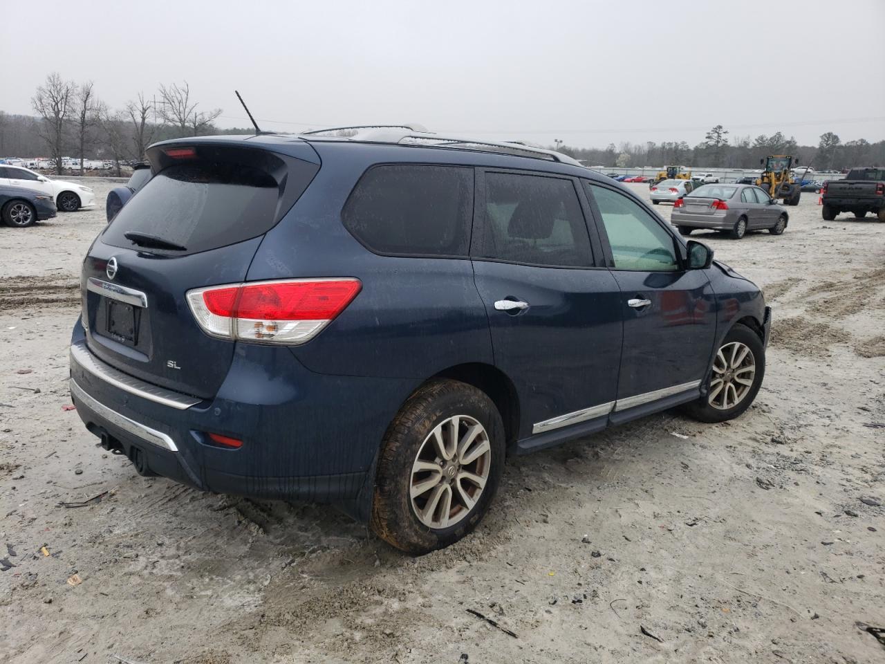 Photo 2 VIN: 5N1AR2MN6GC644697 - NISSAN PATHFINDER 