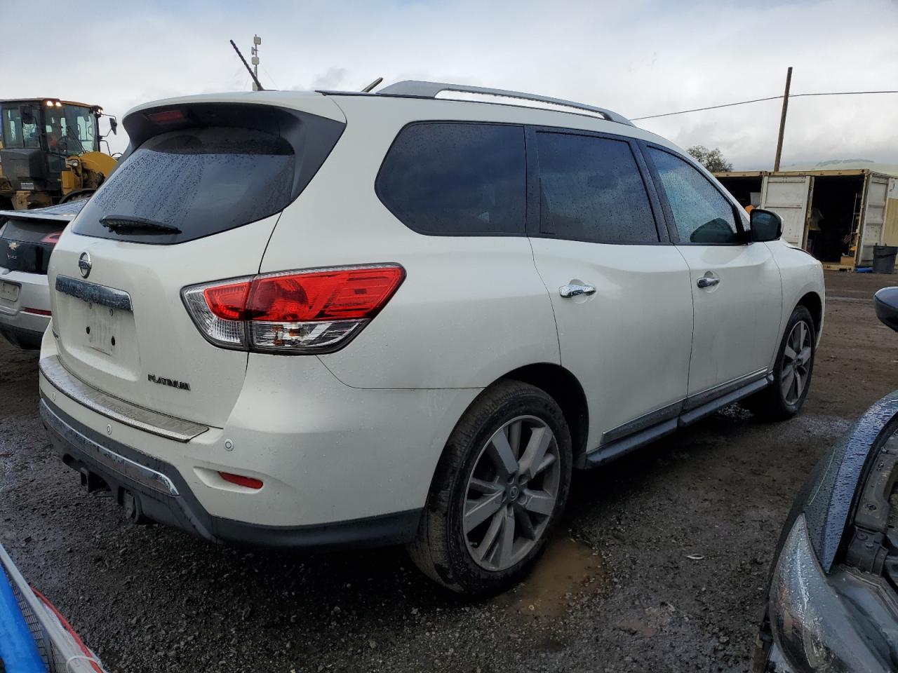 Photo 2 VIN: 5N1AR2MN7DC633607 - NISSAN PATHFINDER 